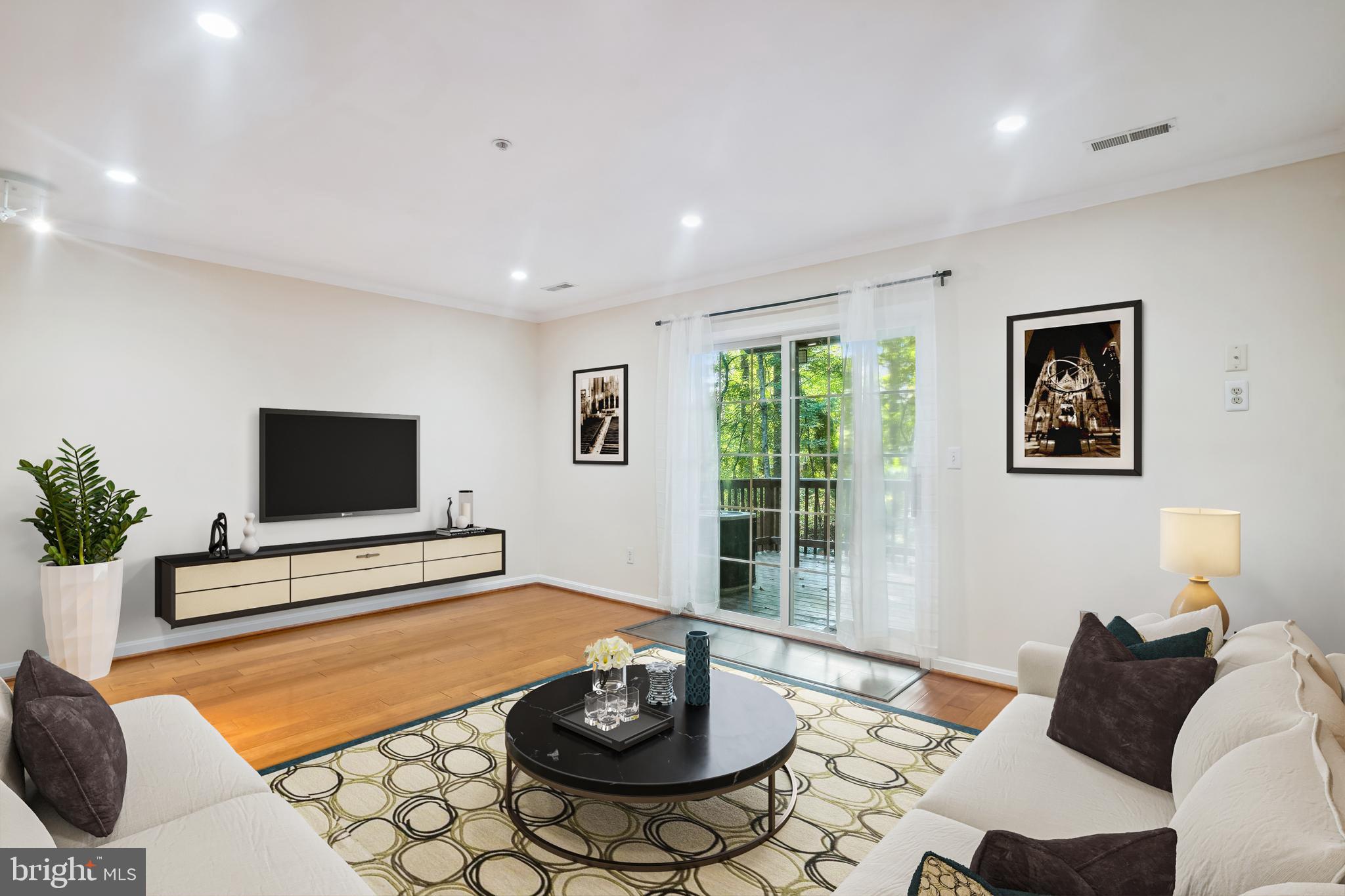 WOODS LANDING - Residential