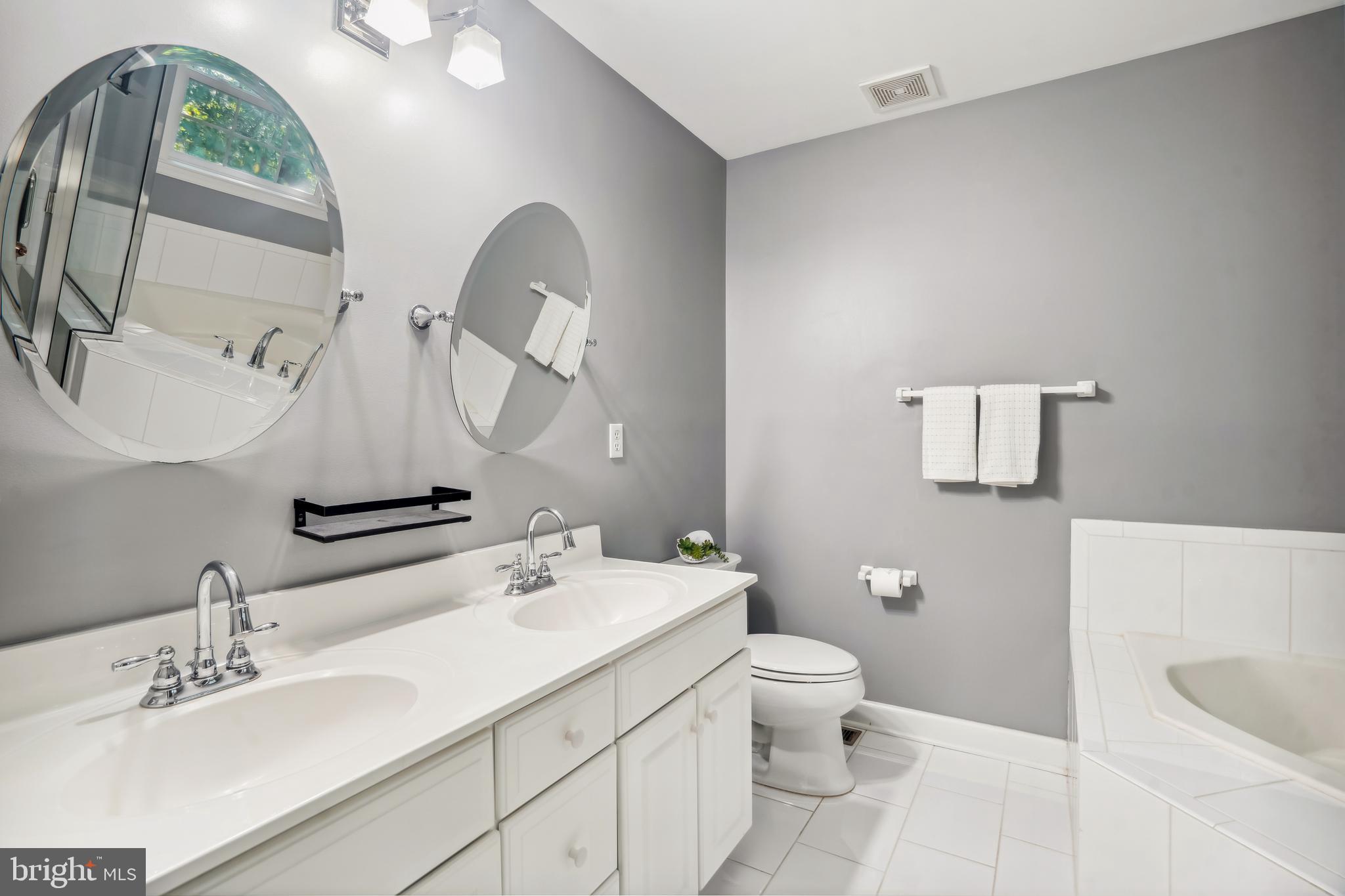 WOODS LANDING - Residential