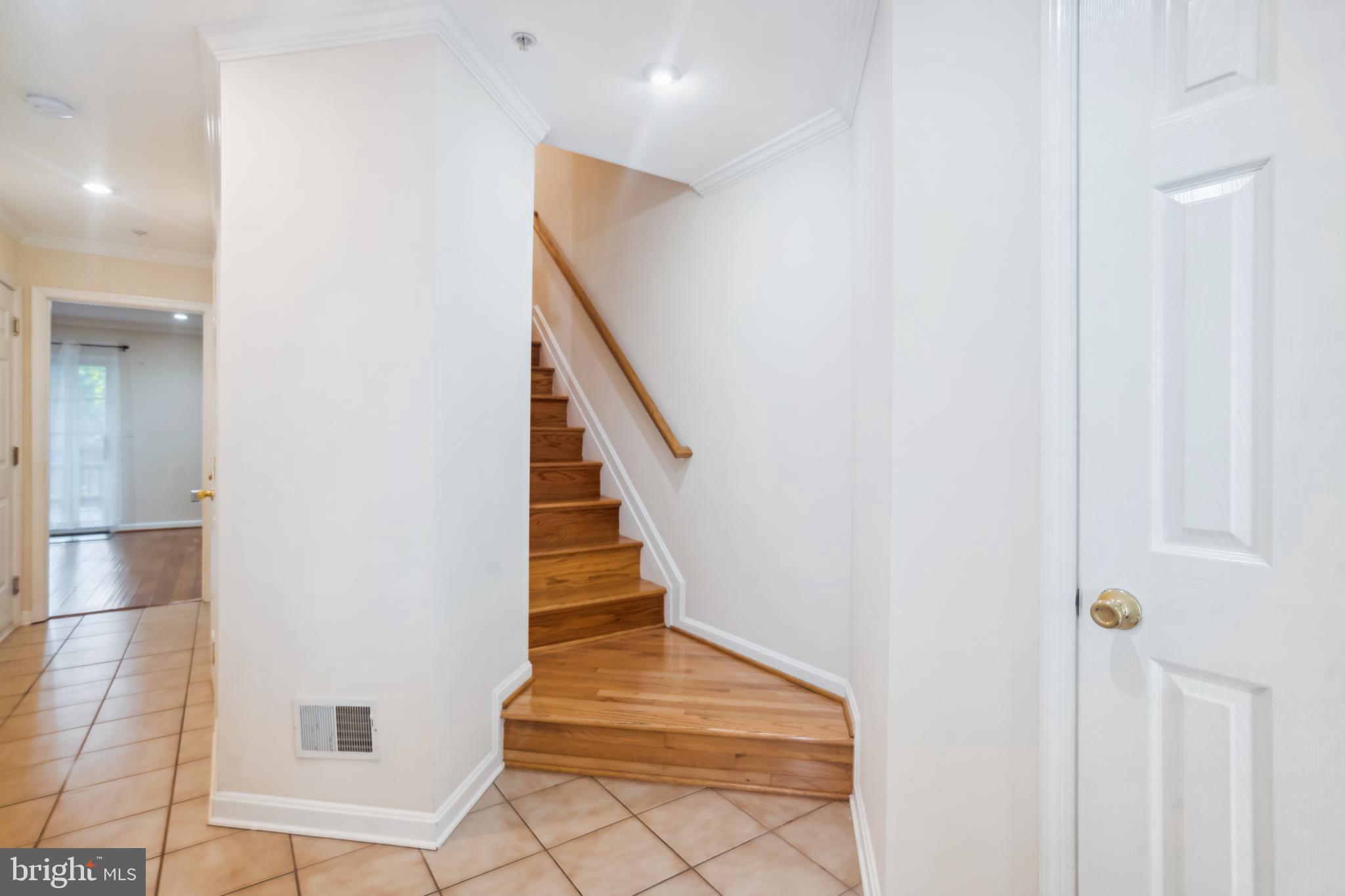 WOODS LANDING - Residential