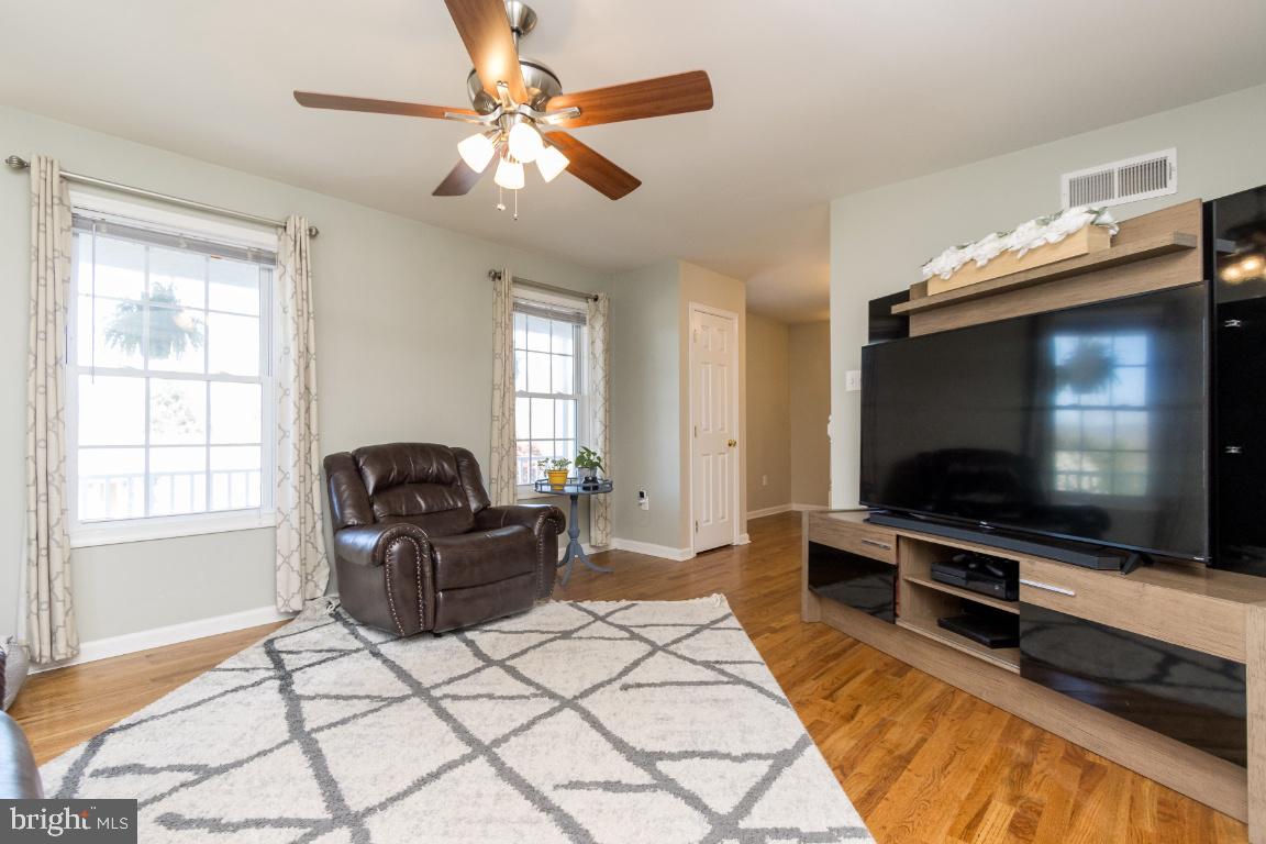 BRUNSWICK - Residential