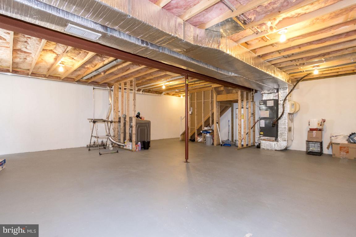 BRUNSWICK - Residential