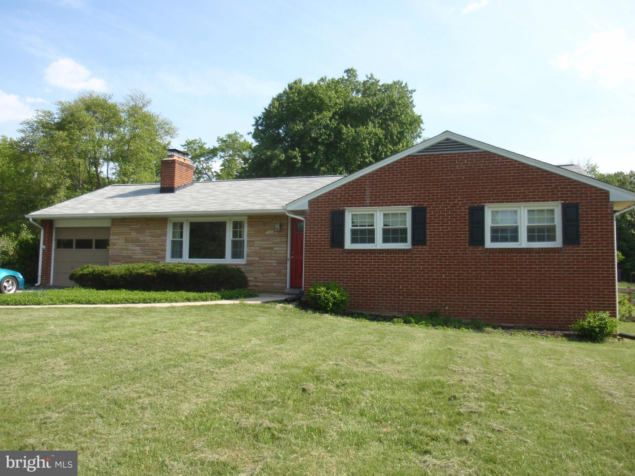 HOLIDAY HILLS - Residential Lease