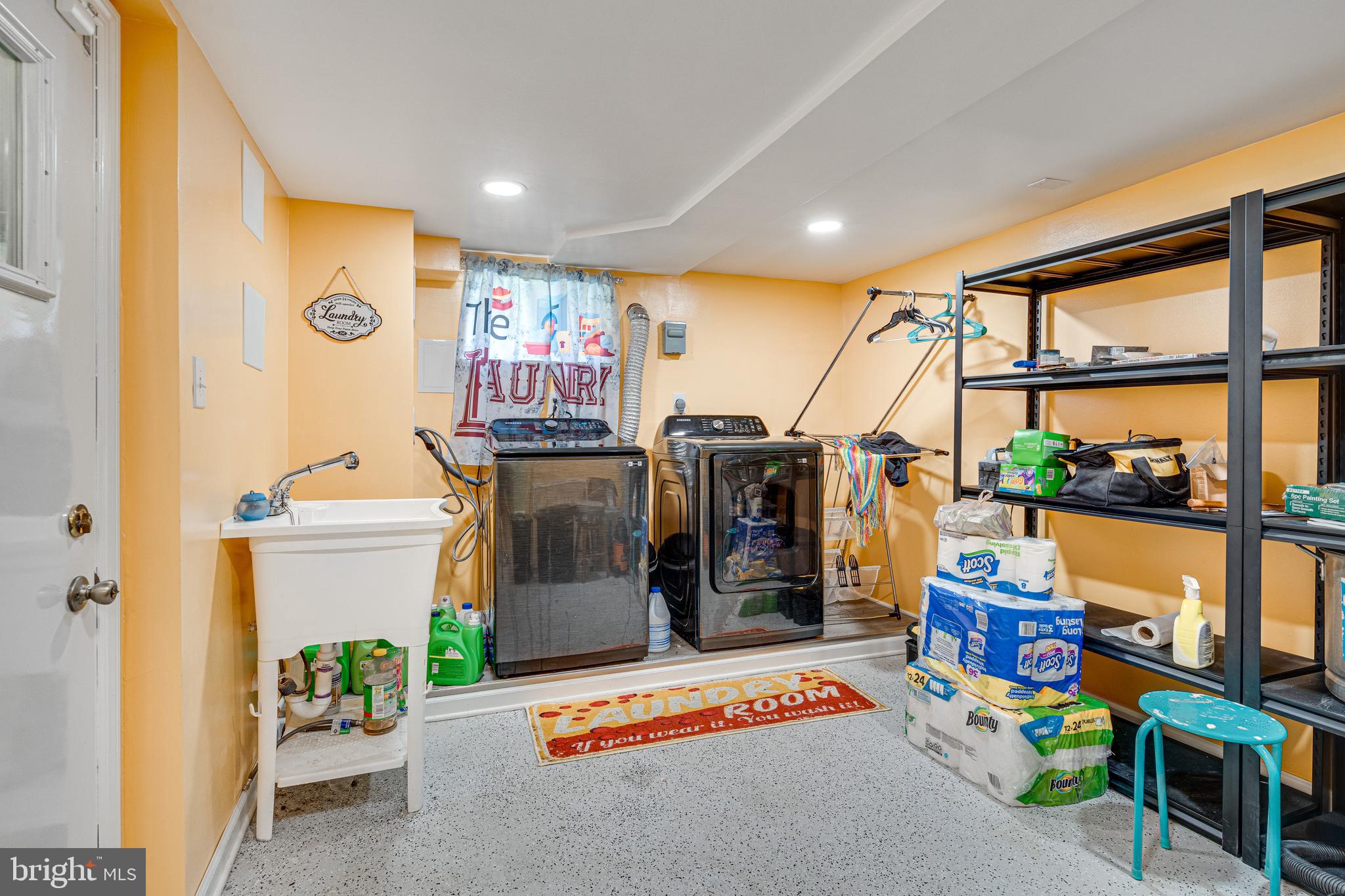 ROSECROFT PARK - Residential