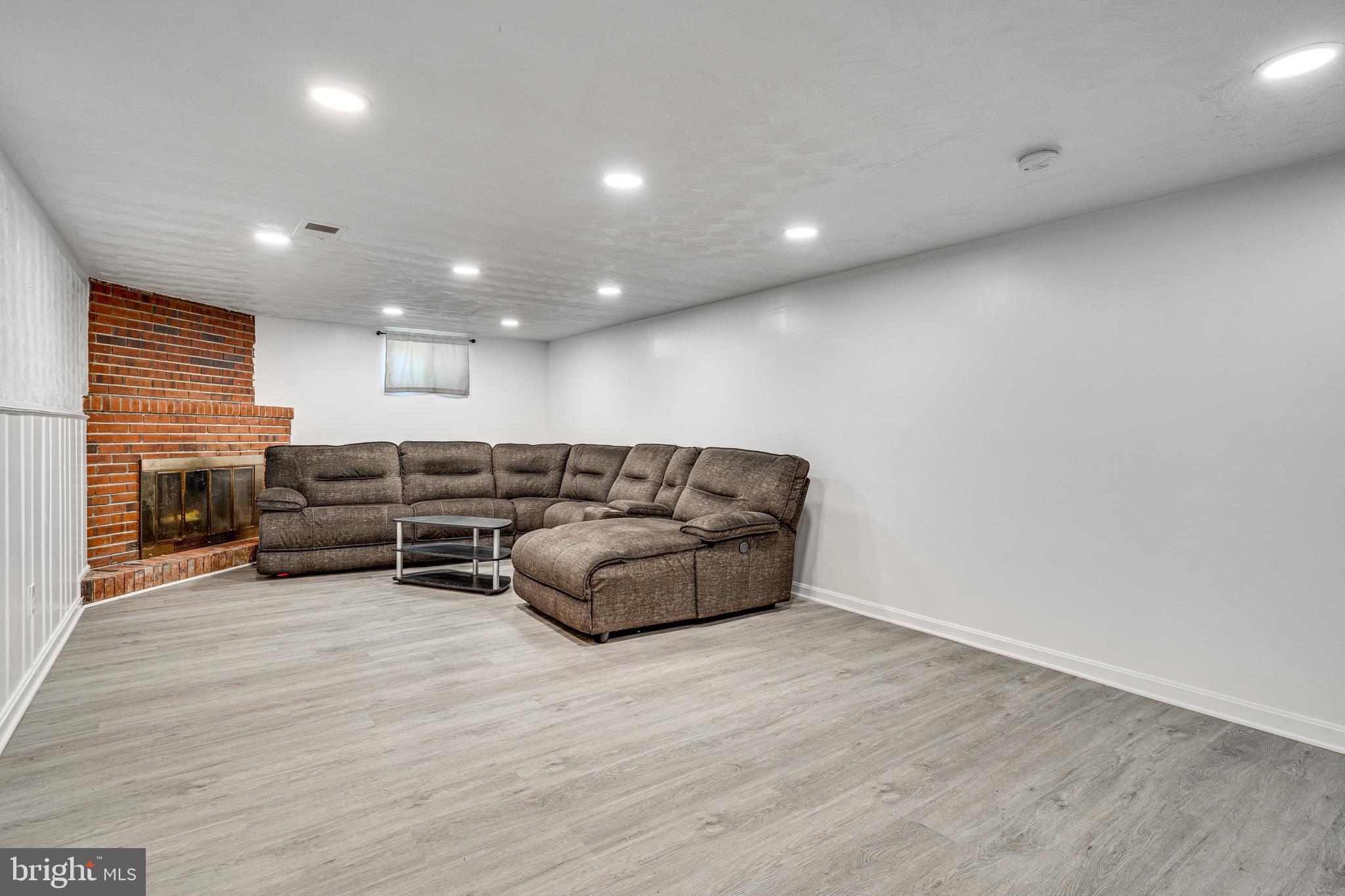 ROSECROFT PARK - Residential