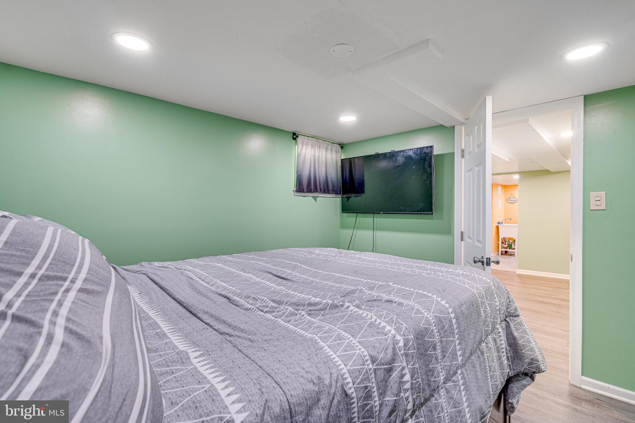 ROSECROFT PARK - Residential