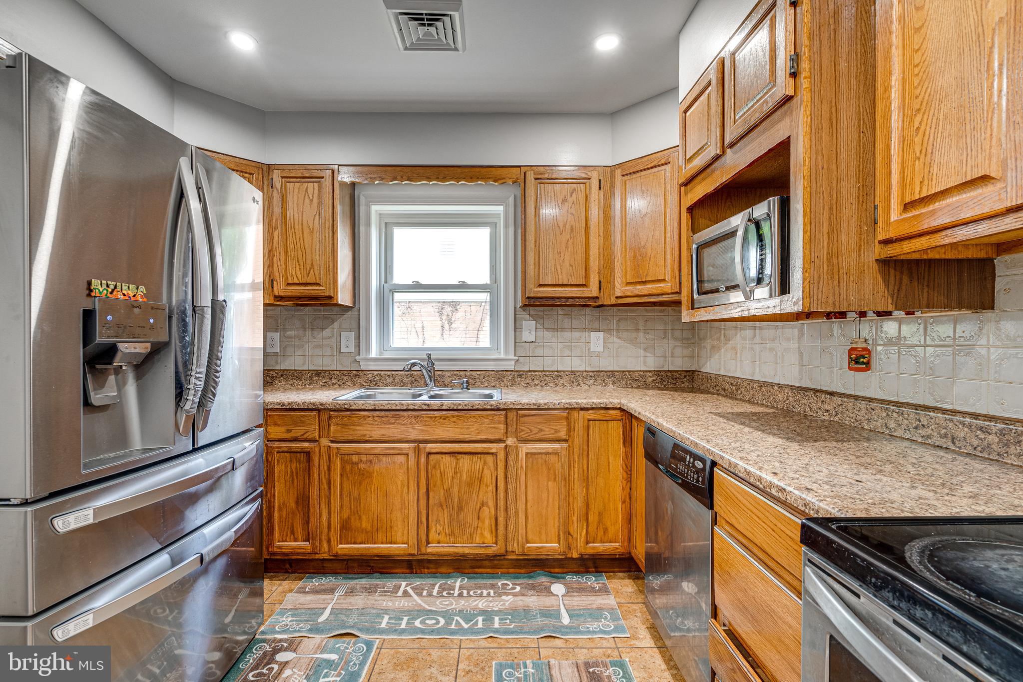 ROSECROFT PARK - Residential