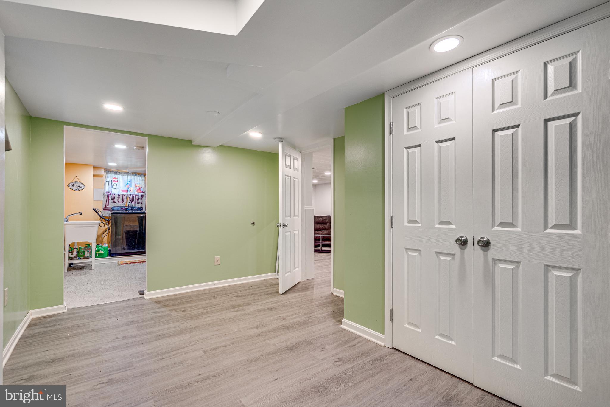 ROSECROFT PARK - Residential