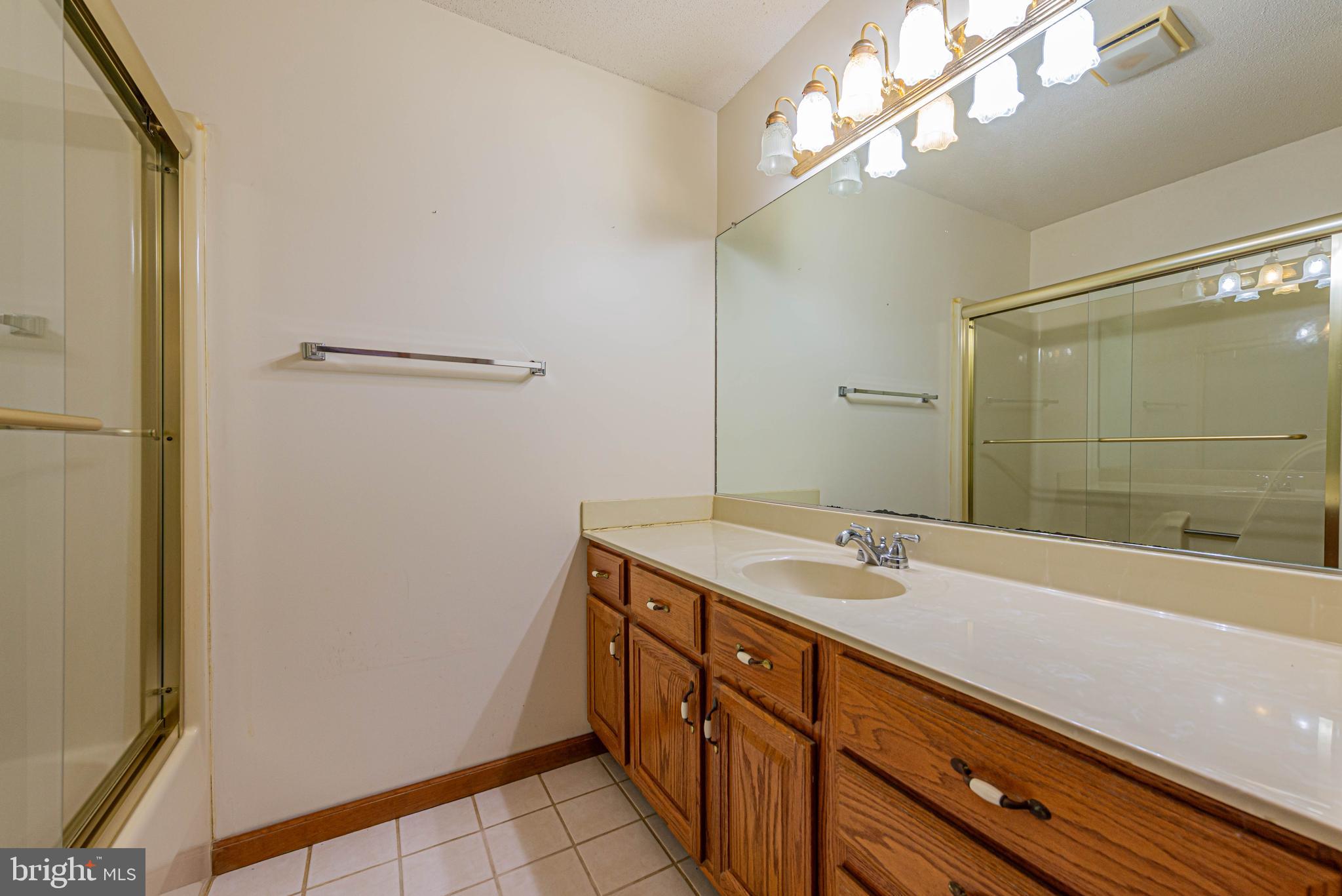 SWANN ESTATES - Residential