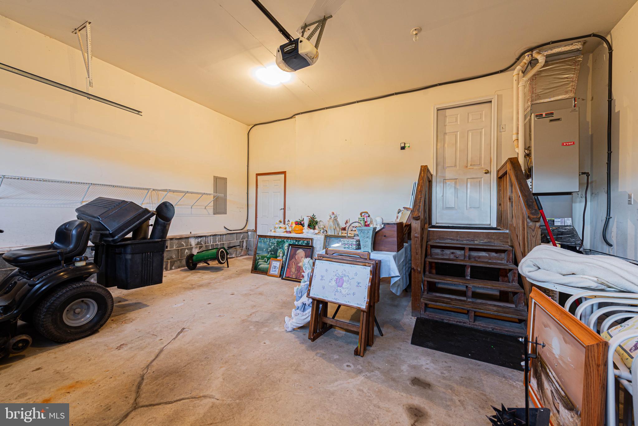 SWANN ESTATES - Residential