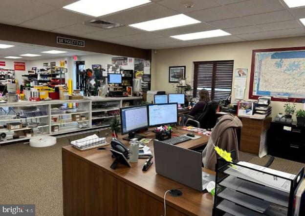 MECHANICSBURG - Commercial Sale