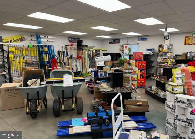 MECHANICSBURG - Commercial Sale