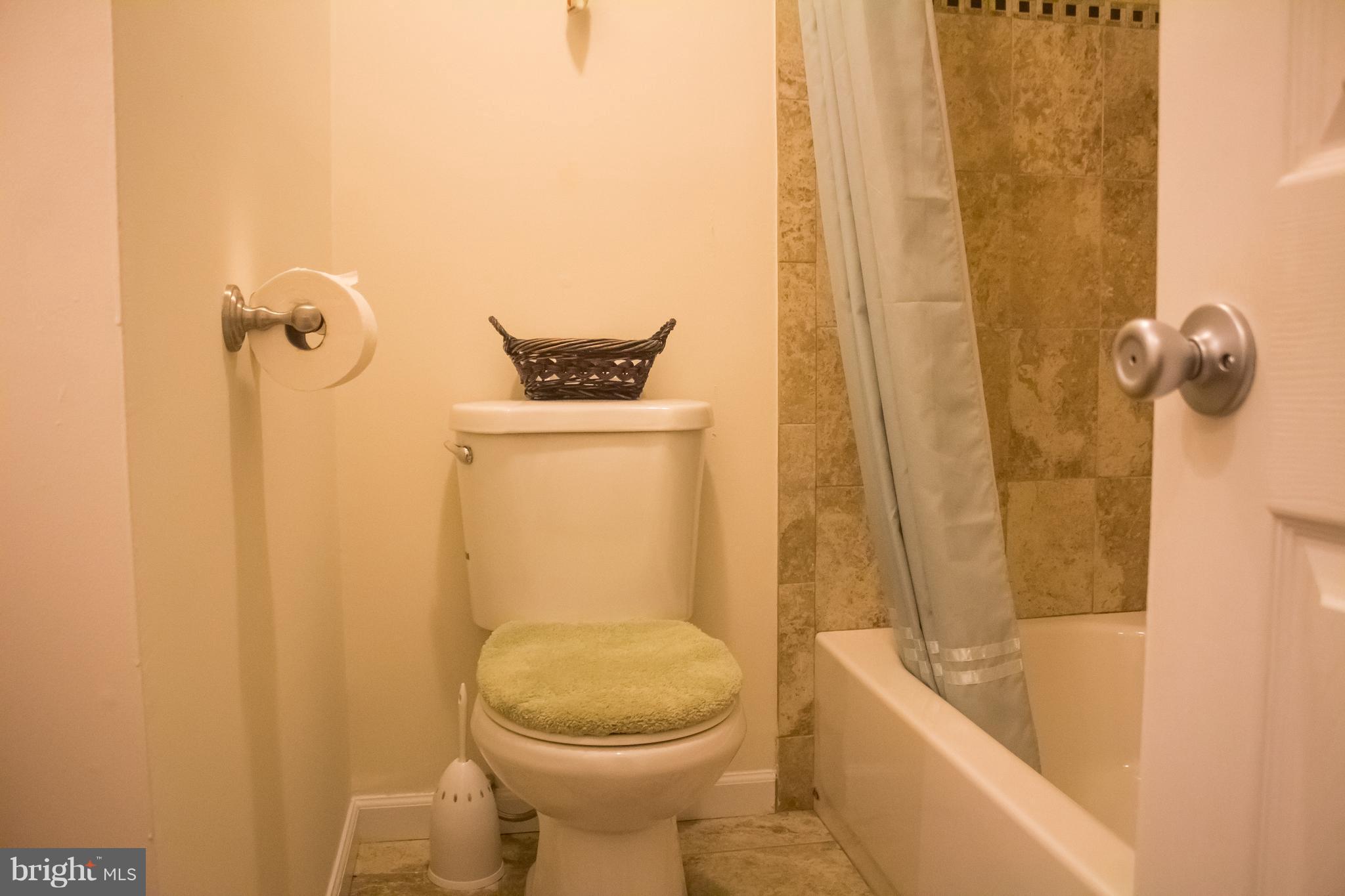 ROLLING BROOK - Residential