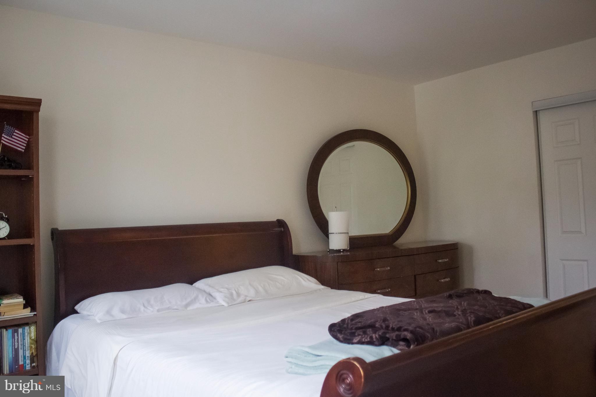 ROLLING BROOK - Residential