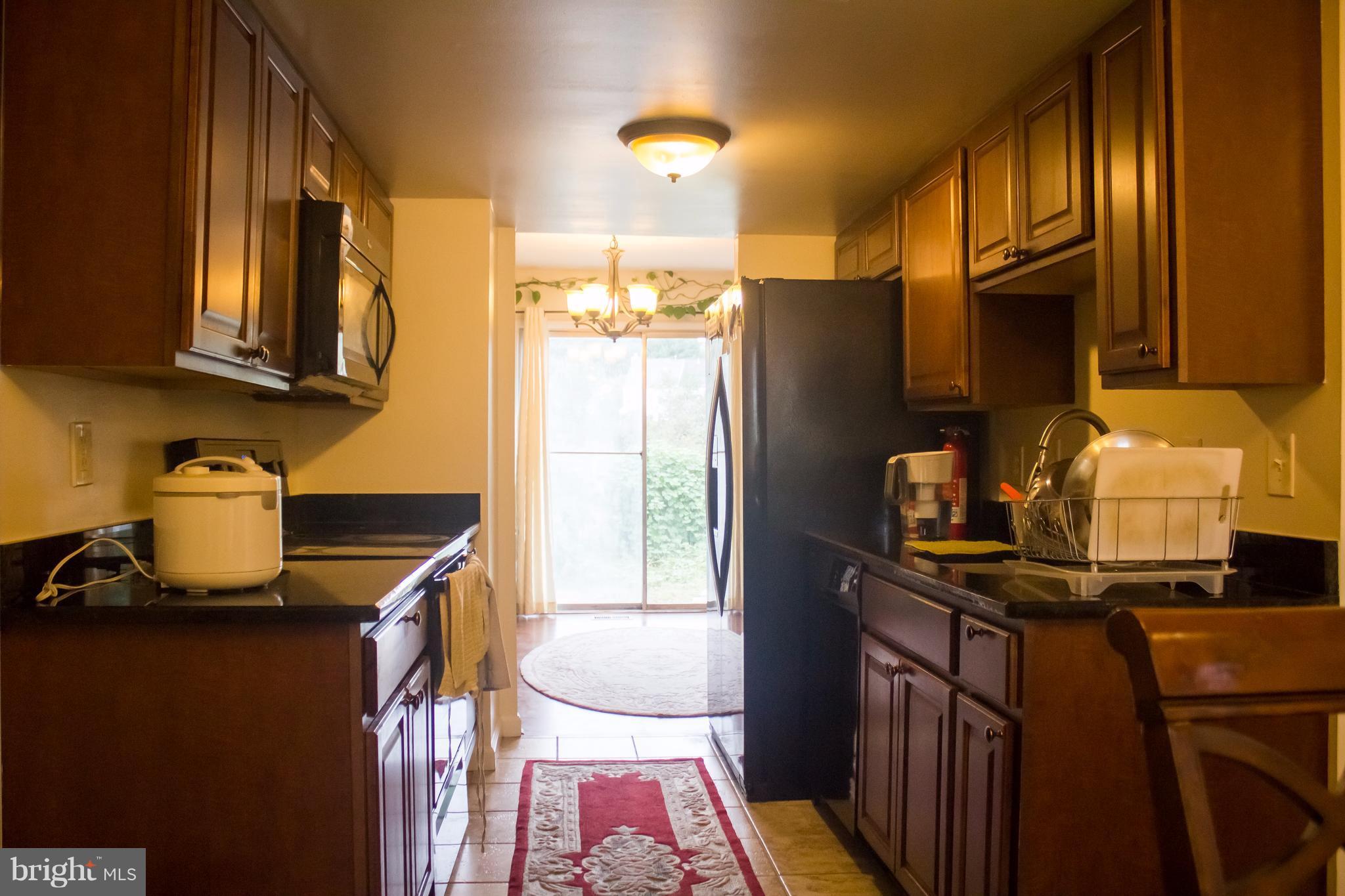 ROLLING BROOK - Residential