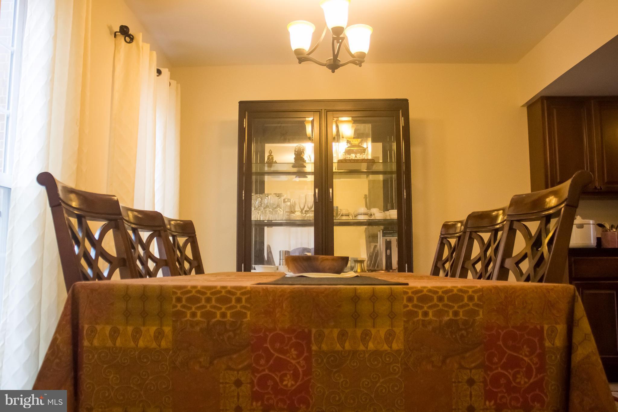 ROLLING BROOK - Residential