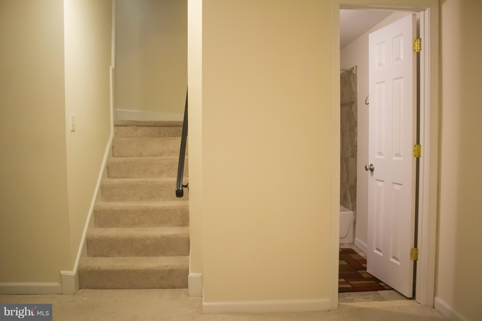 ROLLING BROOK - Residential