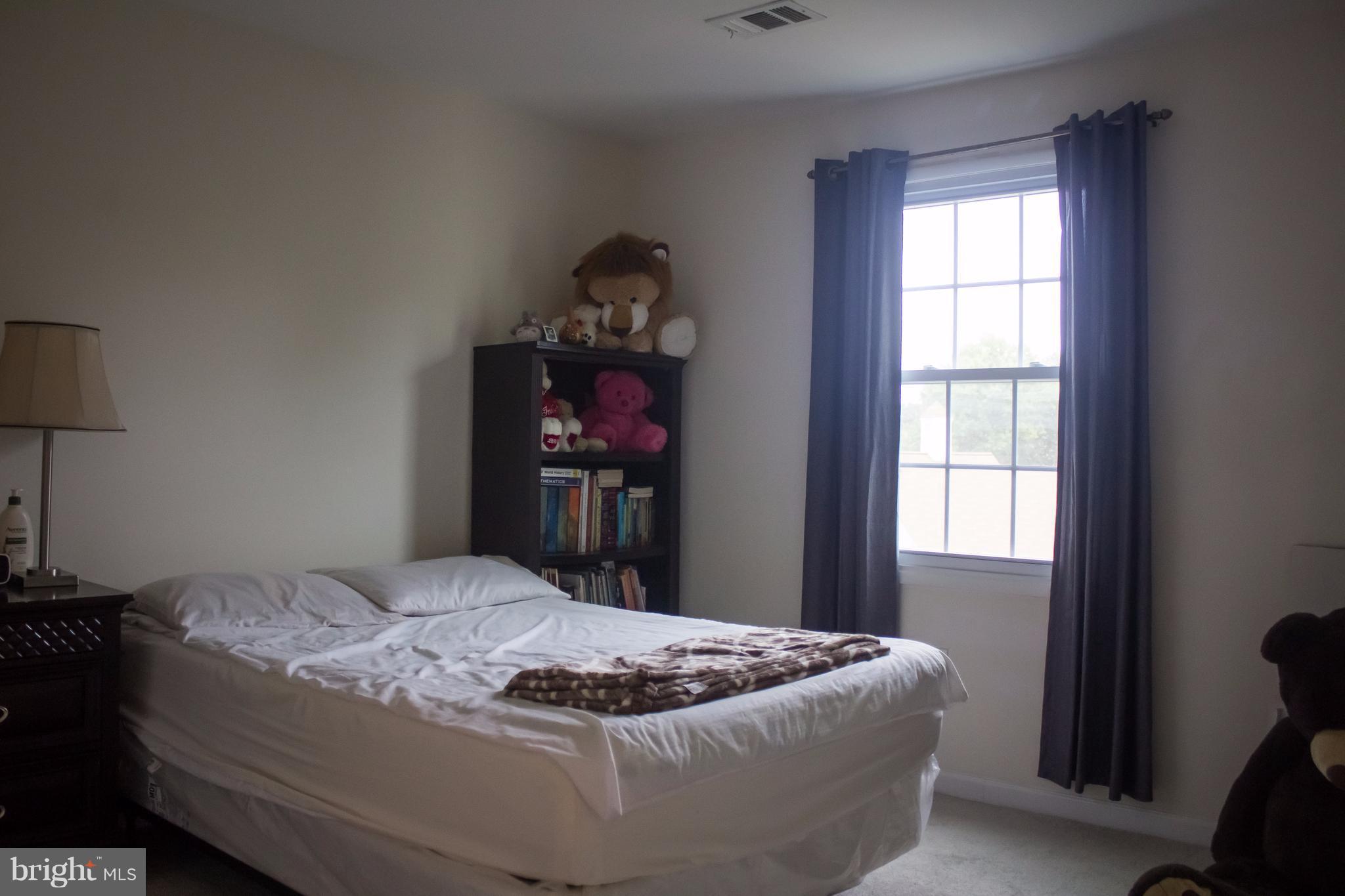 ROLLING BROOK - Residential