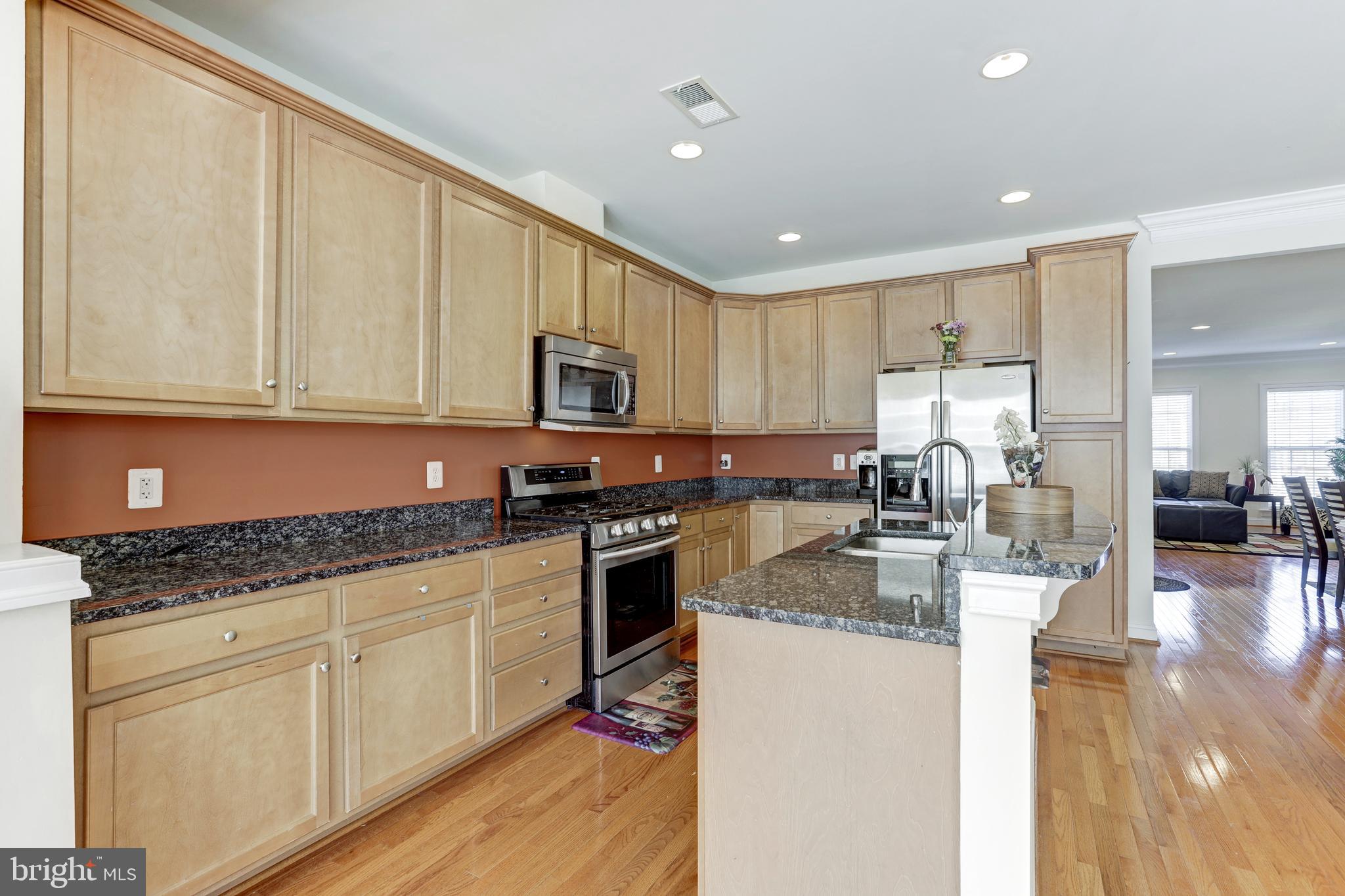 EAST GATE - Residential Lease