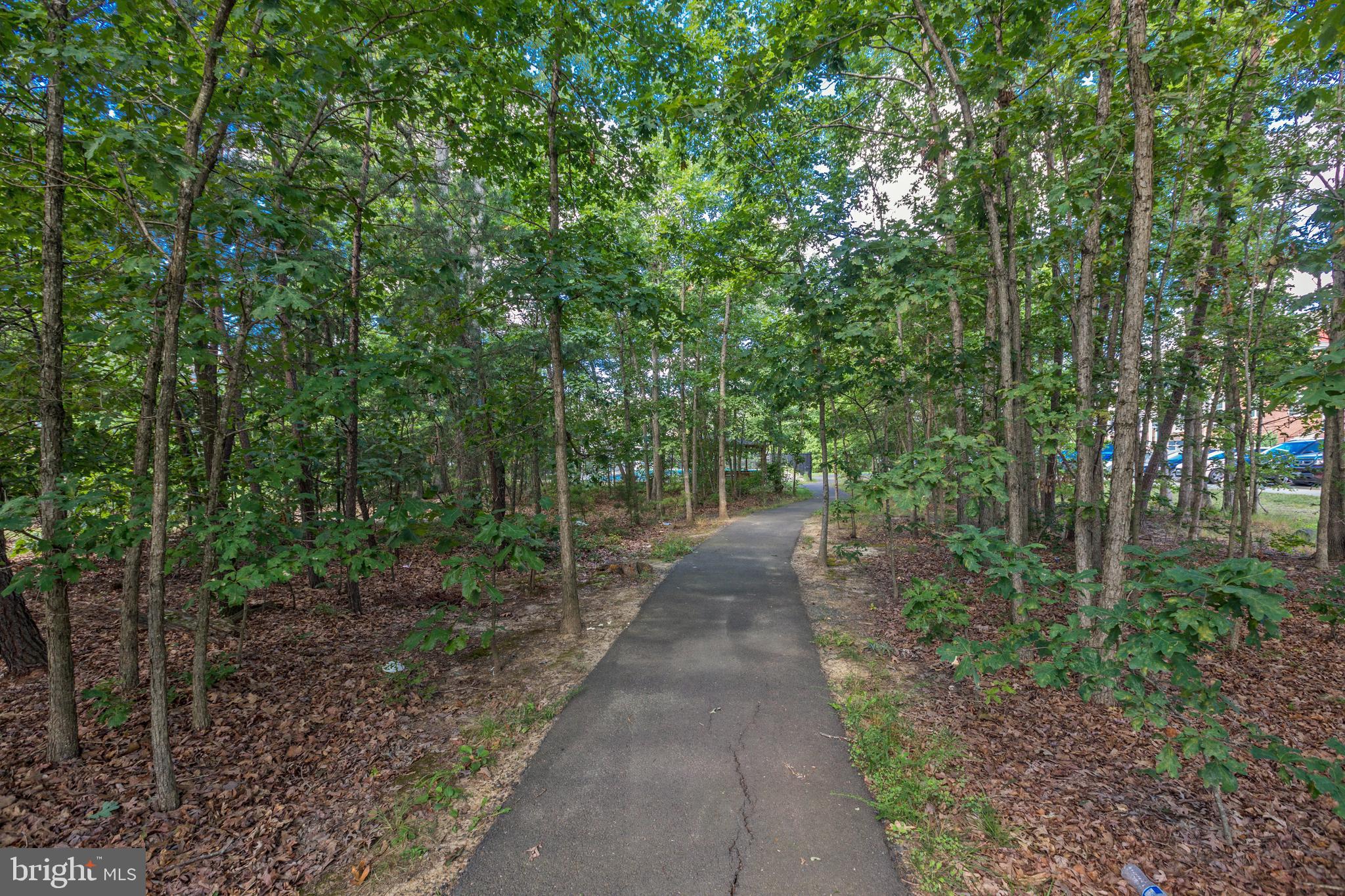 EAST GATE - Residential Lease