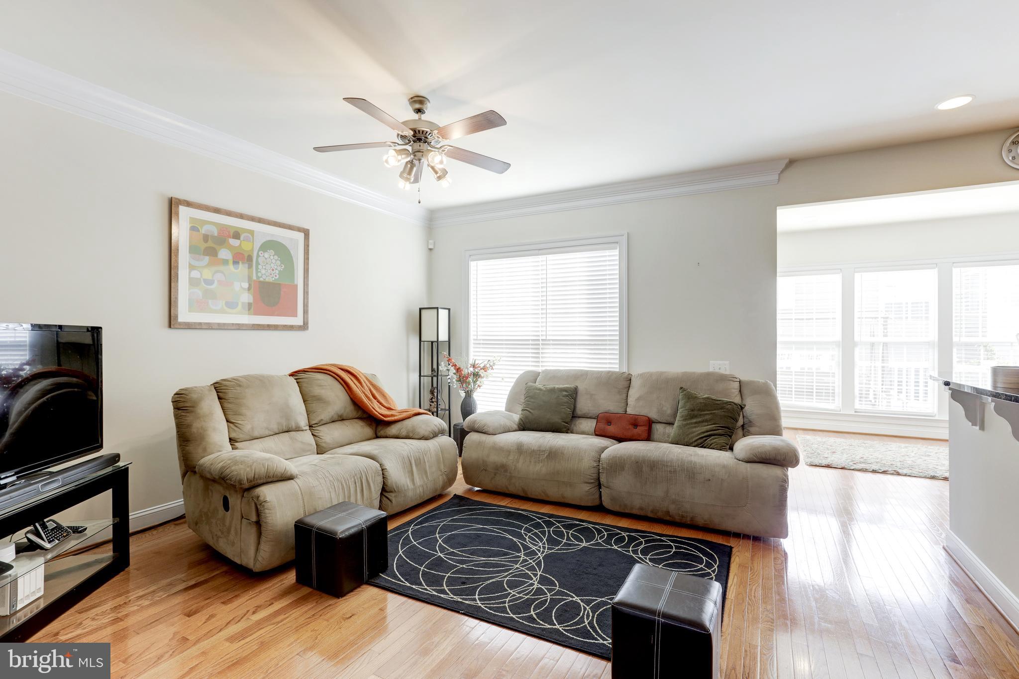 EAST GATE - Residential Lease