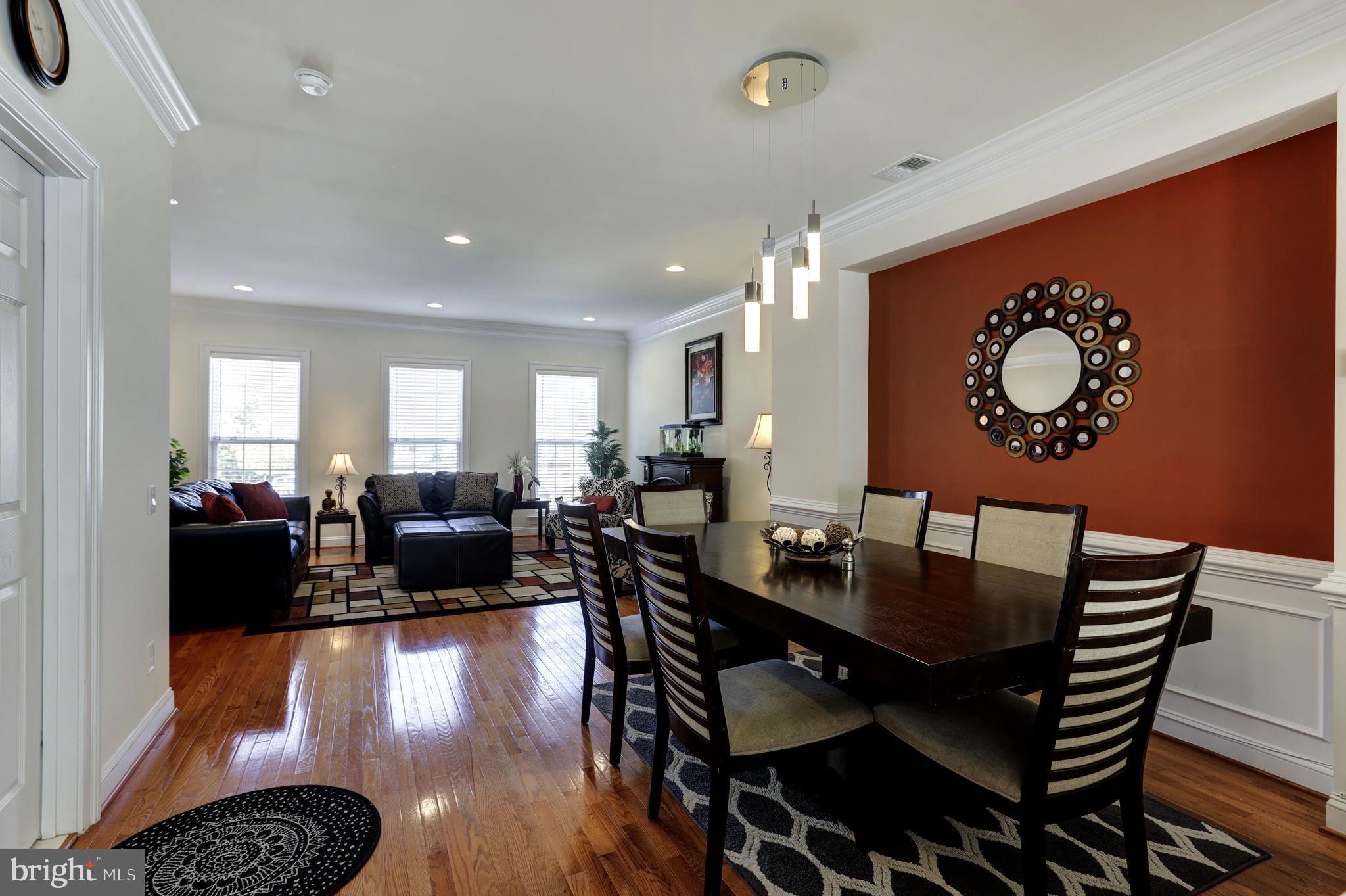 EAST GATE - Residential Lease