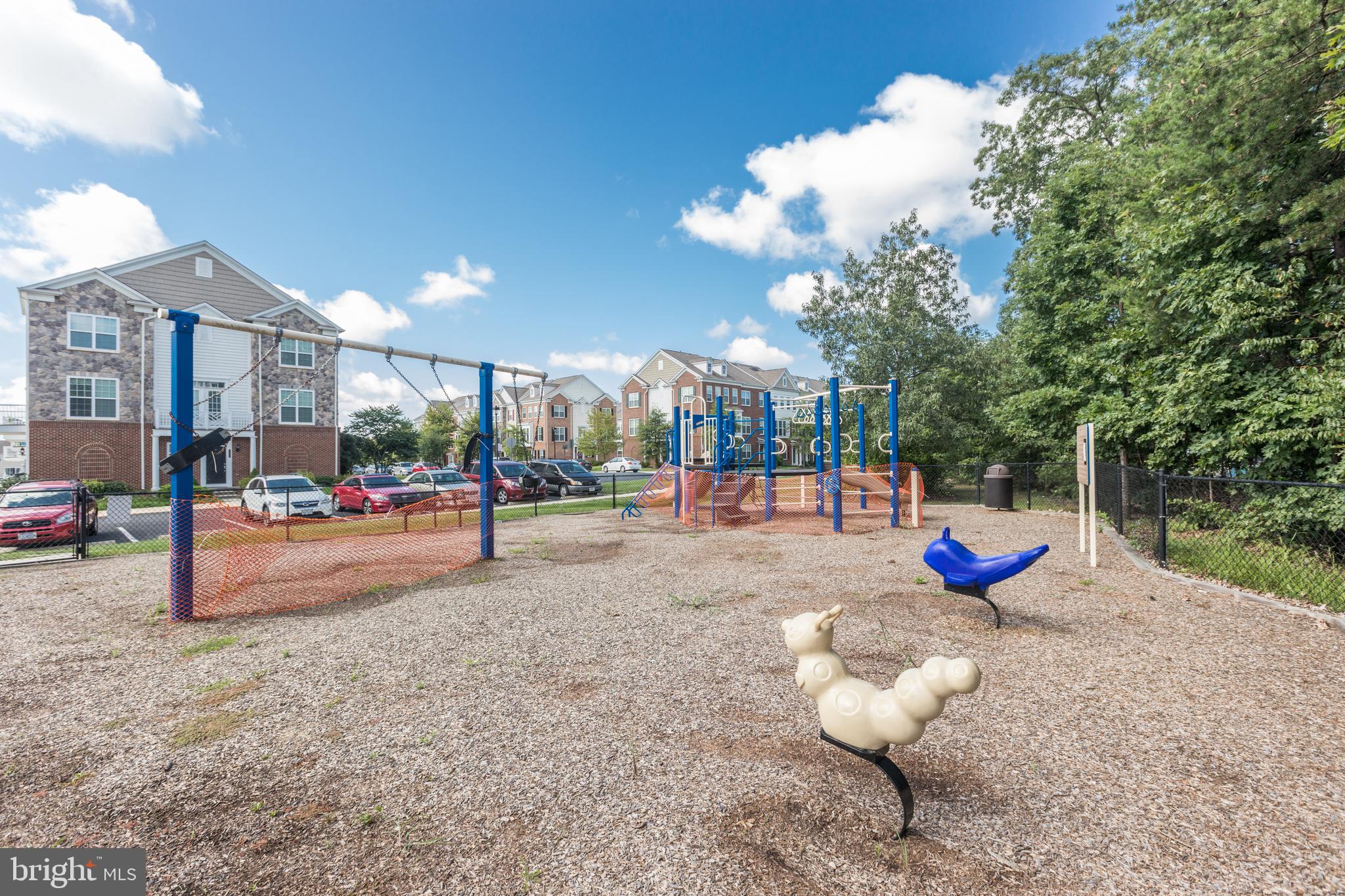 EAST GATE - Residential Lease