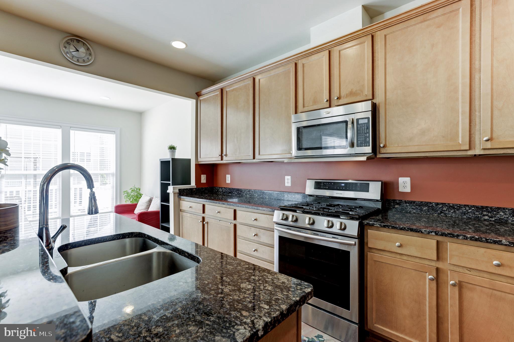 EAST GATE - Residential Lease