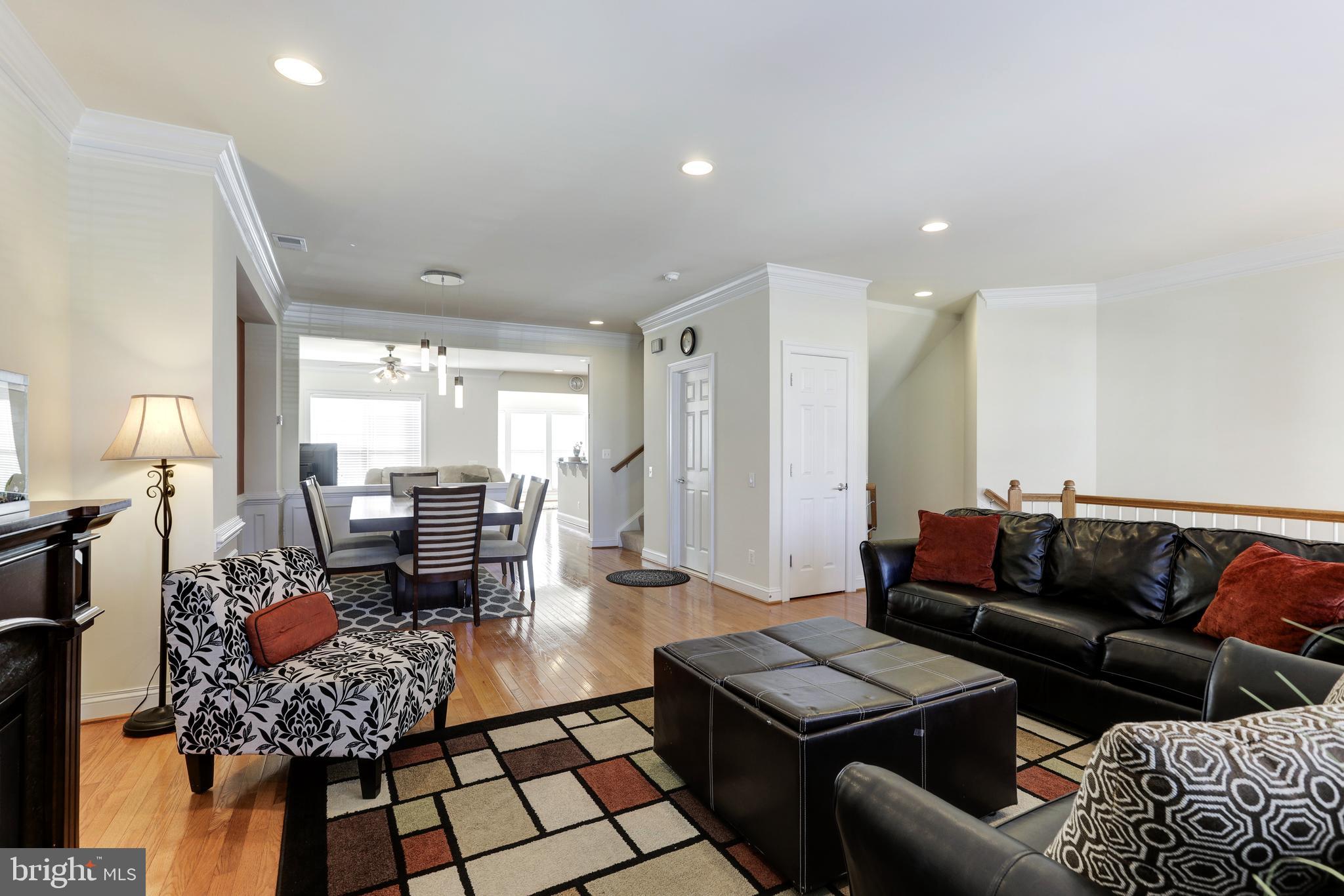 EAST GATE - Residential Lease