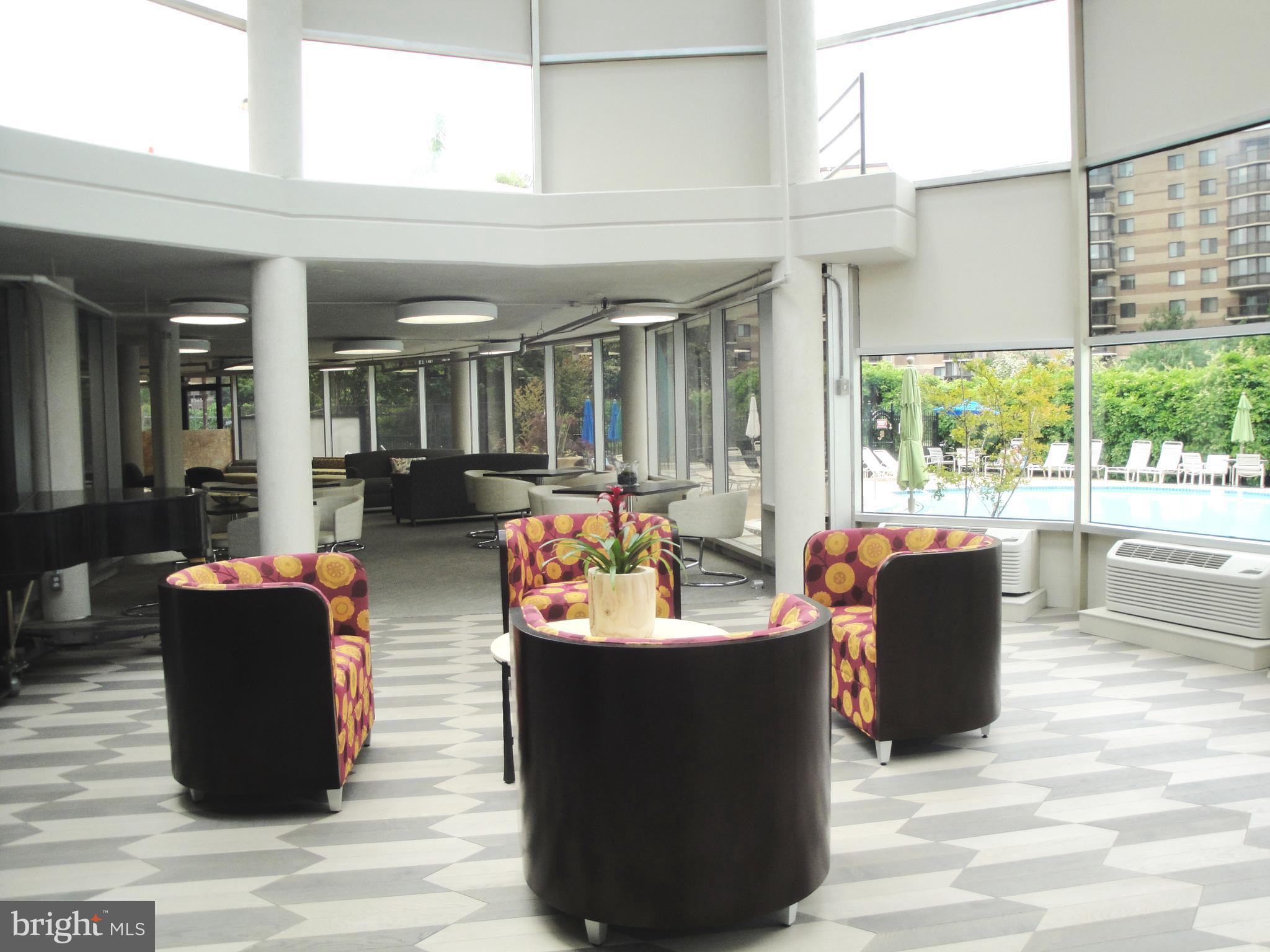 ROTONDA - Residential Lease