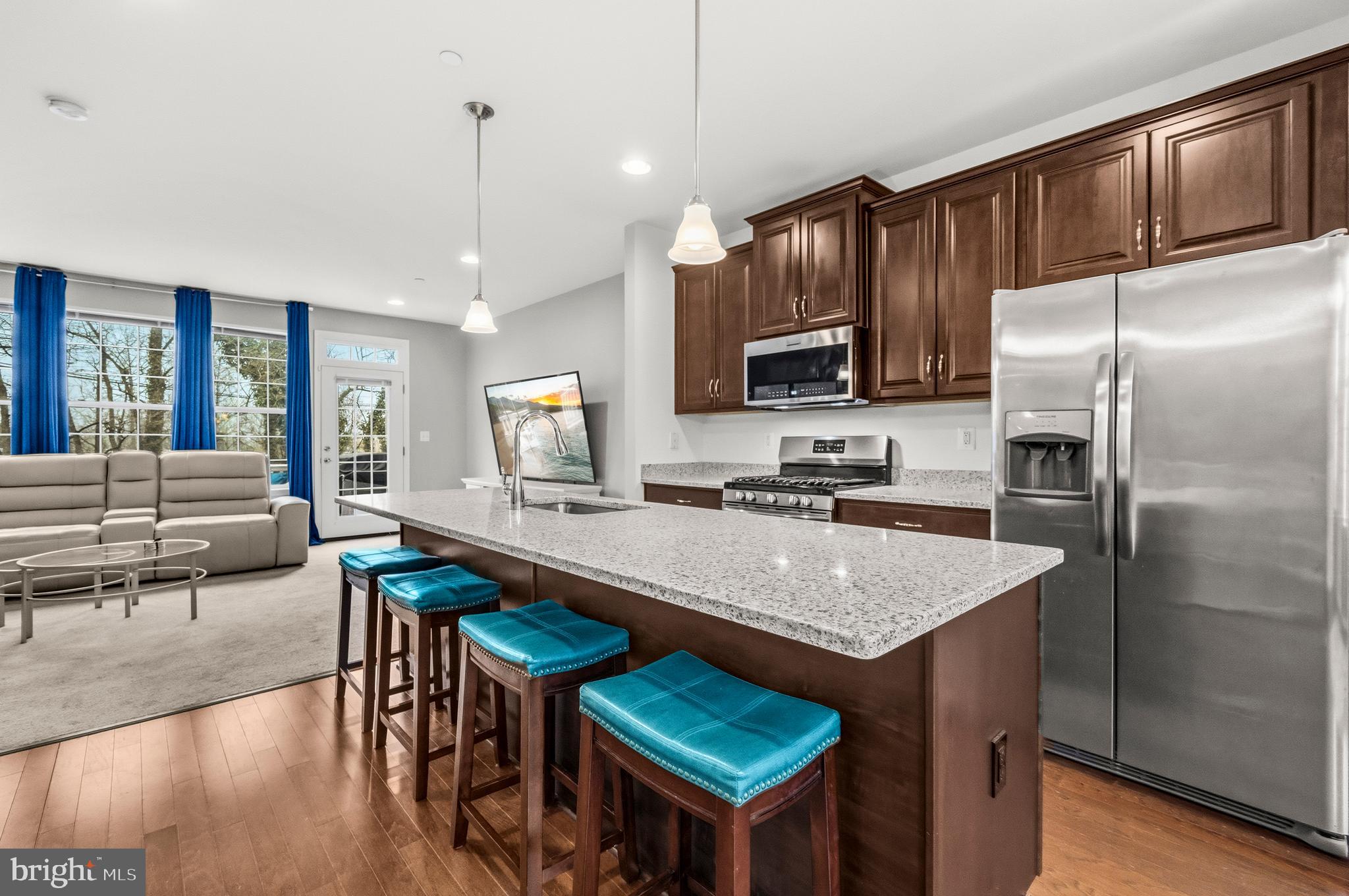 FRANKLIN POINT AT DEERBORNE - Residential