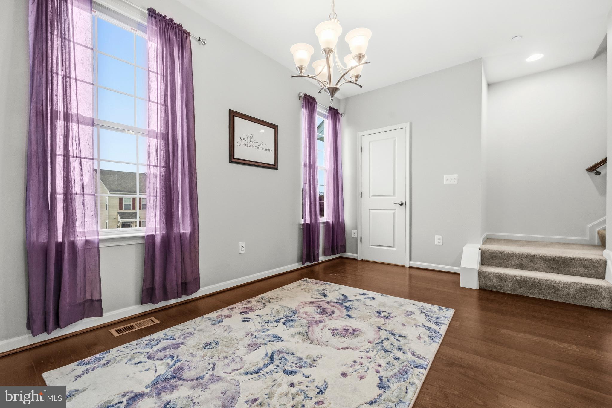 FRANKLIN POINT AT DEERBORNE - Residential