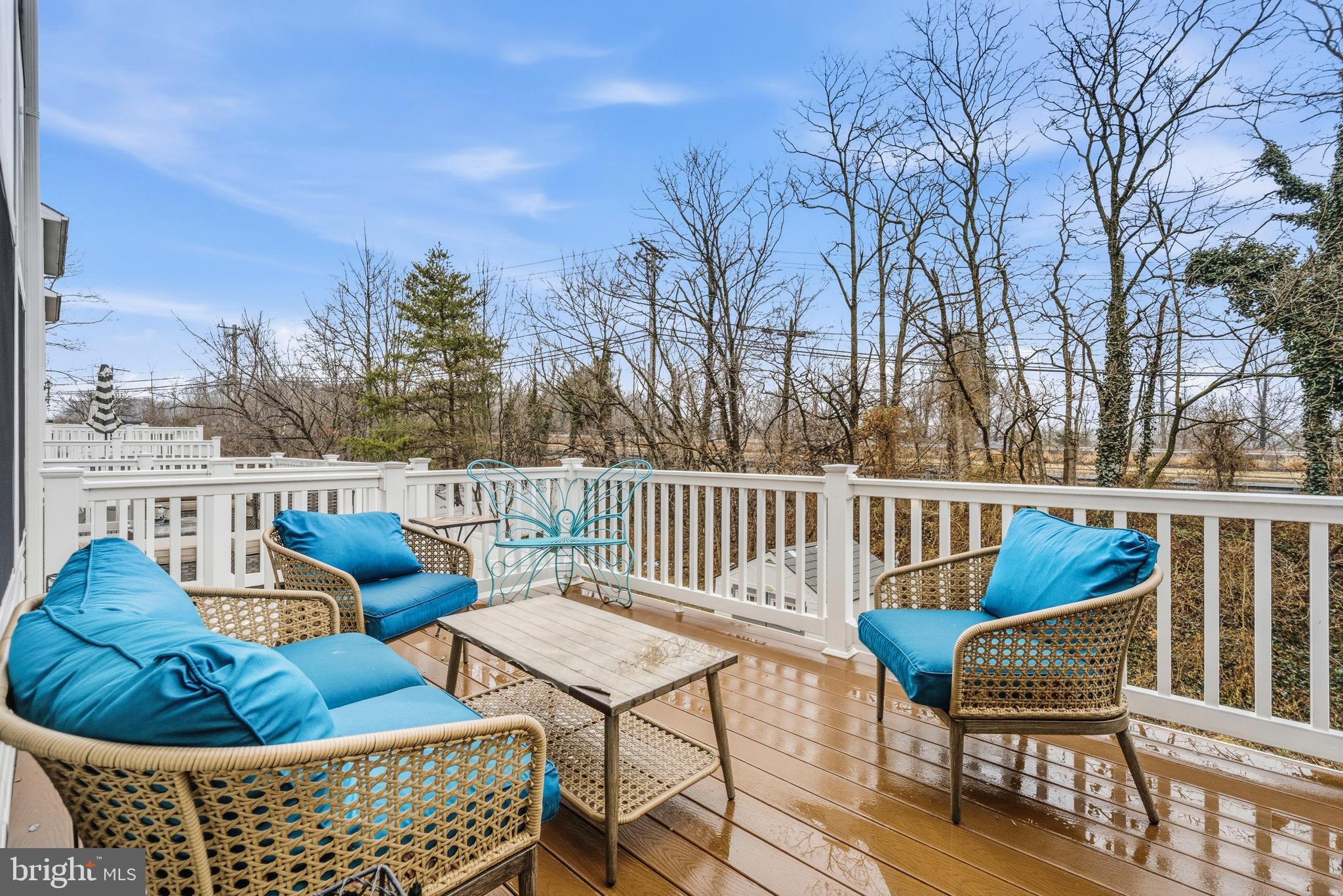 FRANKLIN POINT AT DEERBORNE - Residential