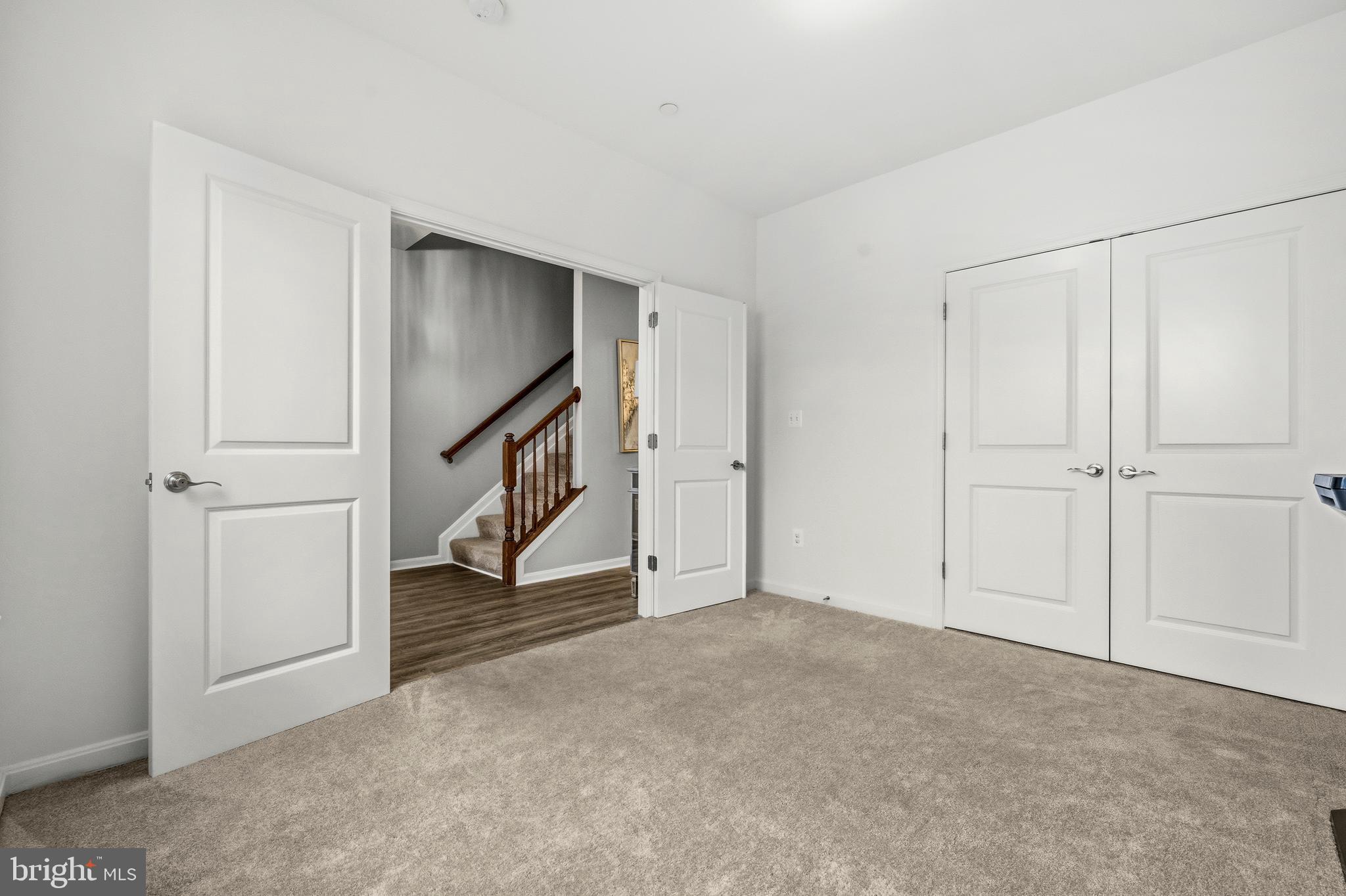 FRANKLIN POINT AT DEERBORNE - Residential