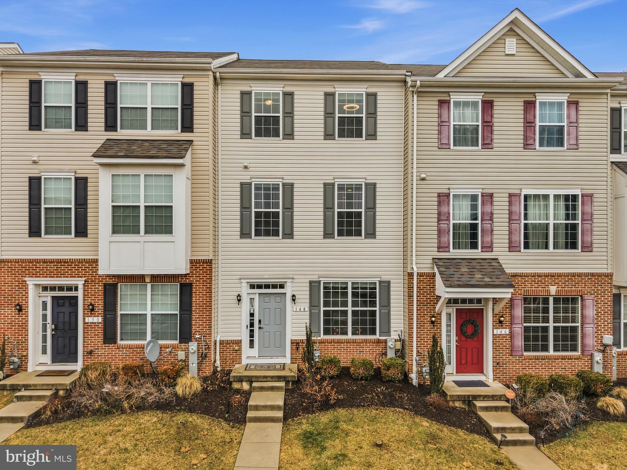 FRANKLIN POINT AT DEERBORNE - Residential