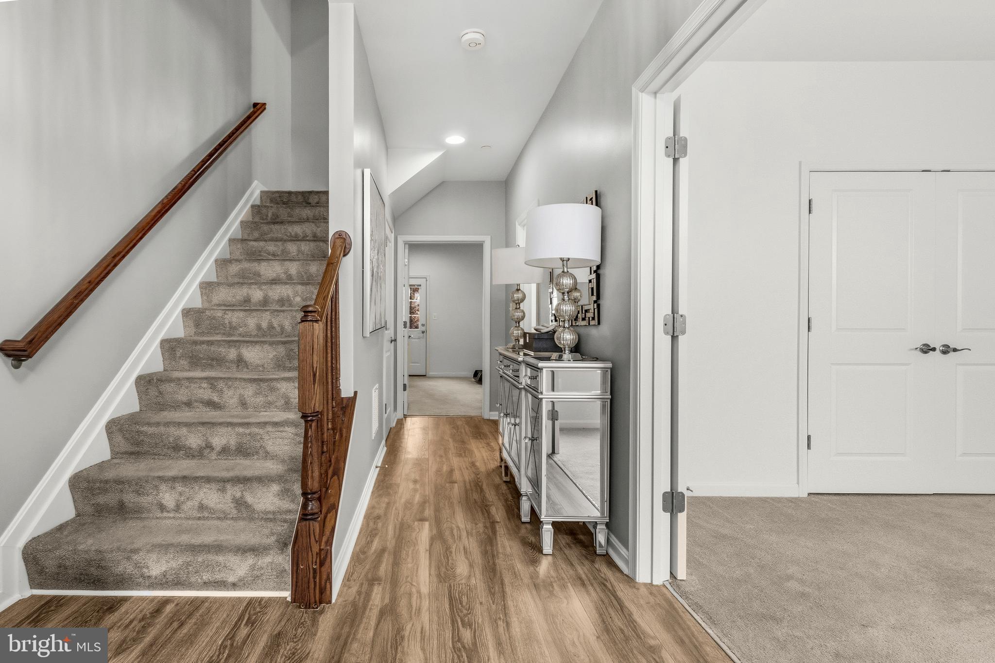 FRANKLIN POINT AT DEERBORNE - Residential