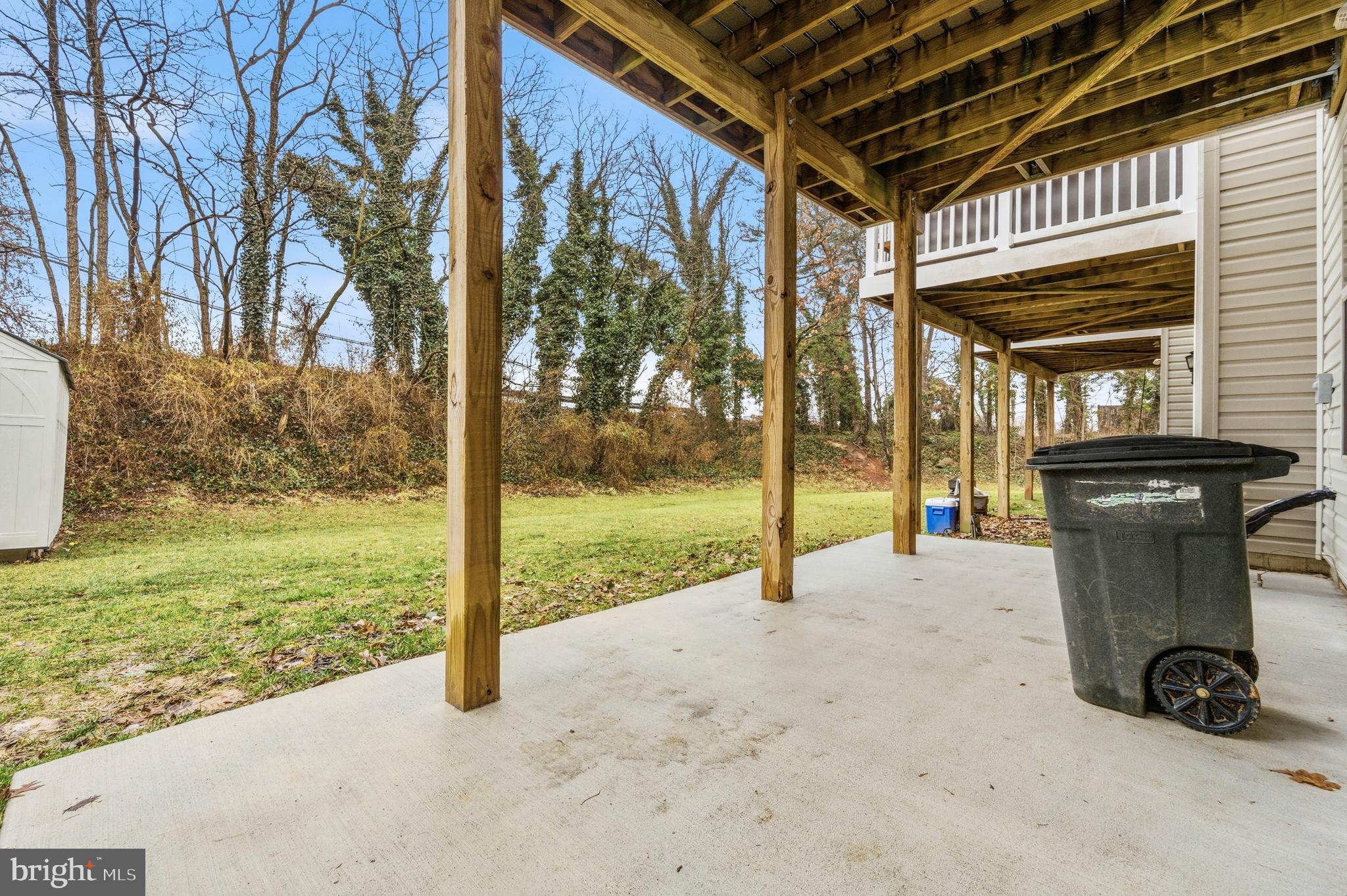 FRANKLIN POINT AT DEERBORNE - Residential