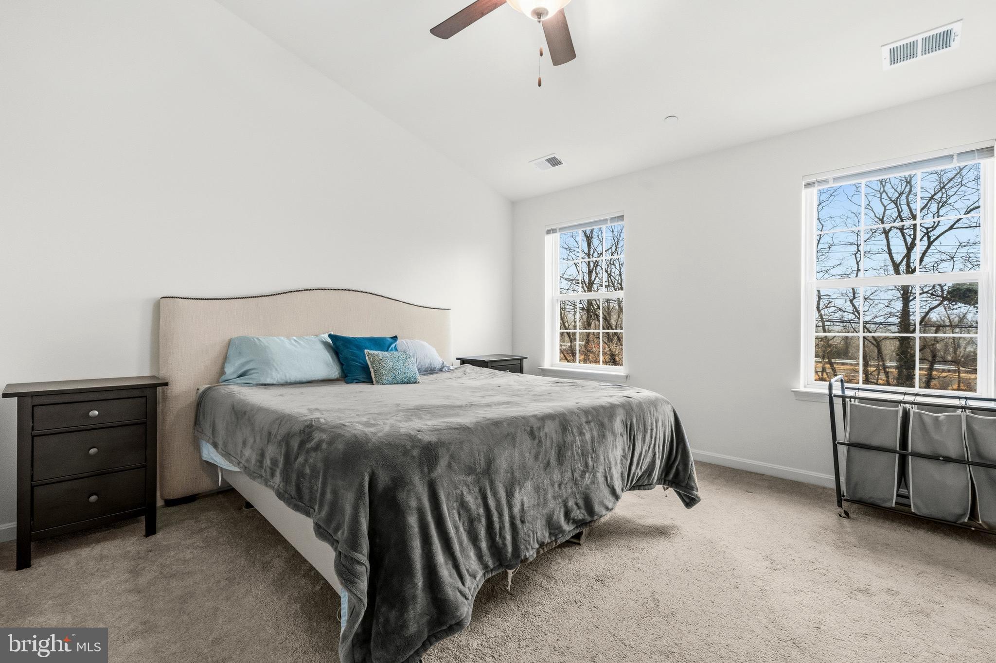 FRANKLIN POINT AT DEERBORNE - Residential