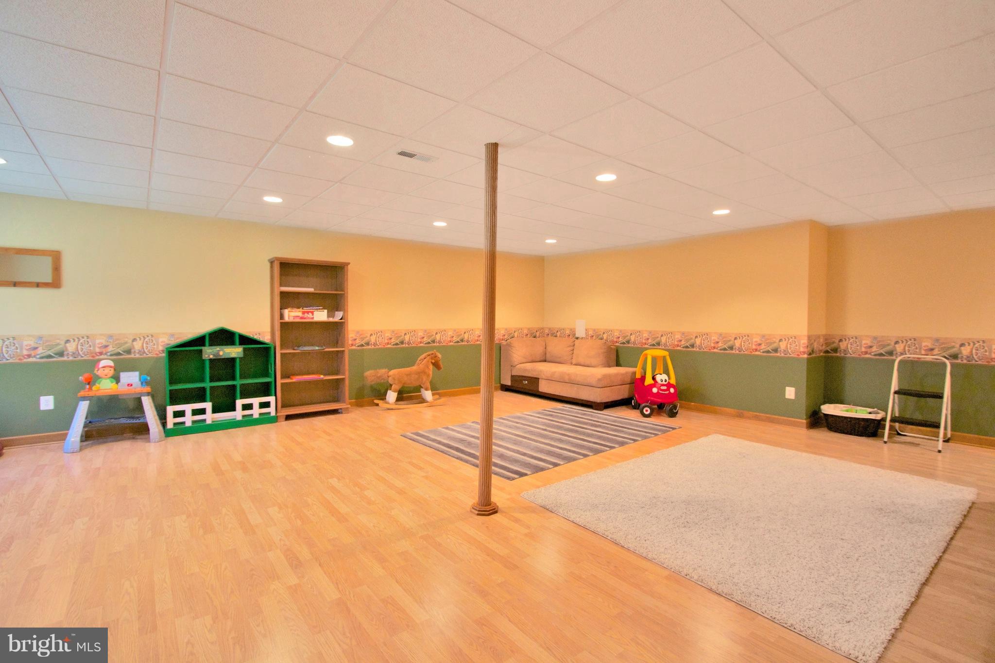 KINGSTON - Residential