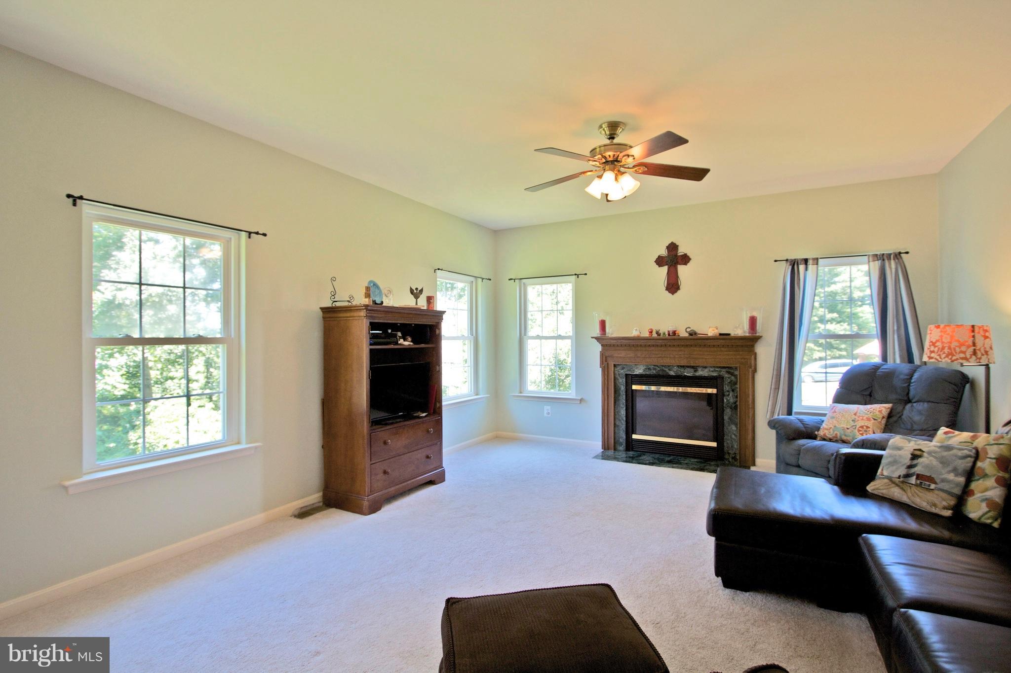 KINGSTON - Residential