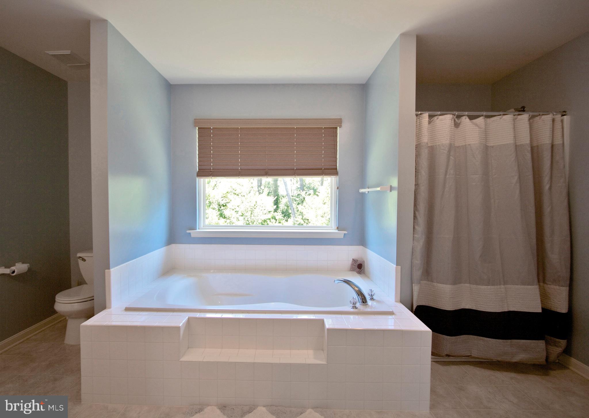 KINGSTON - Residential