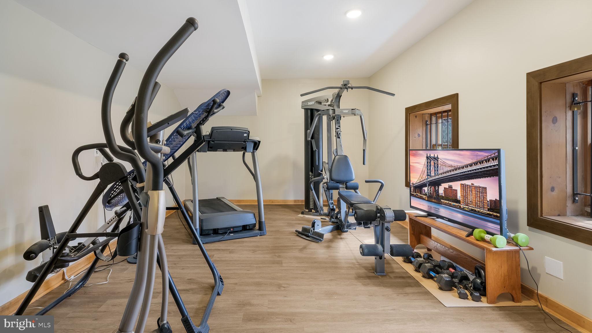 DEVONSHIRE - Residential