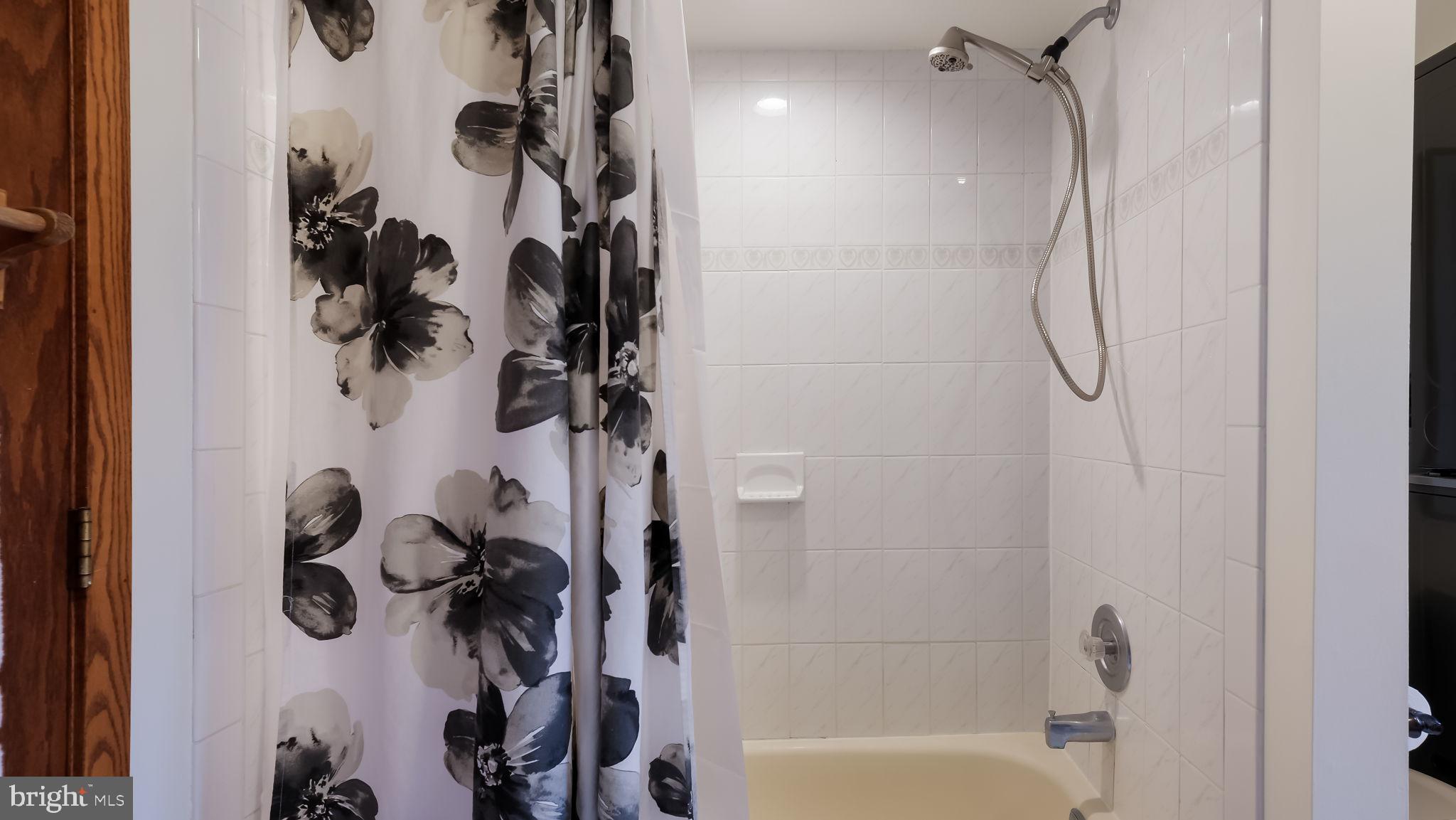 DEVONSHIRE - Residential