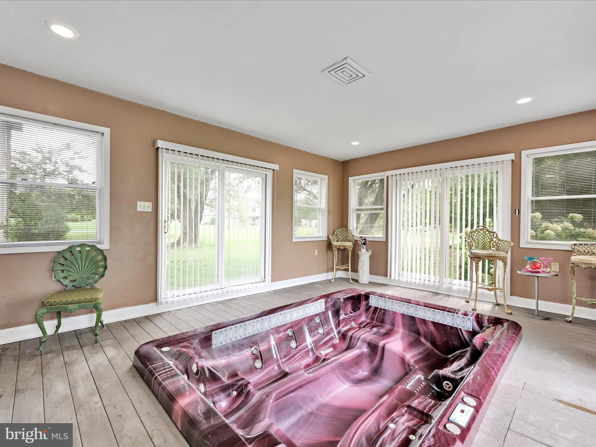 Manheim, Pennsylvania 17545, United States, 6 Bedrooms Bedrooms, ,3 BathroomsBathrooms,Residential,Coming Soon,220119