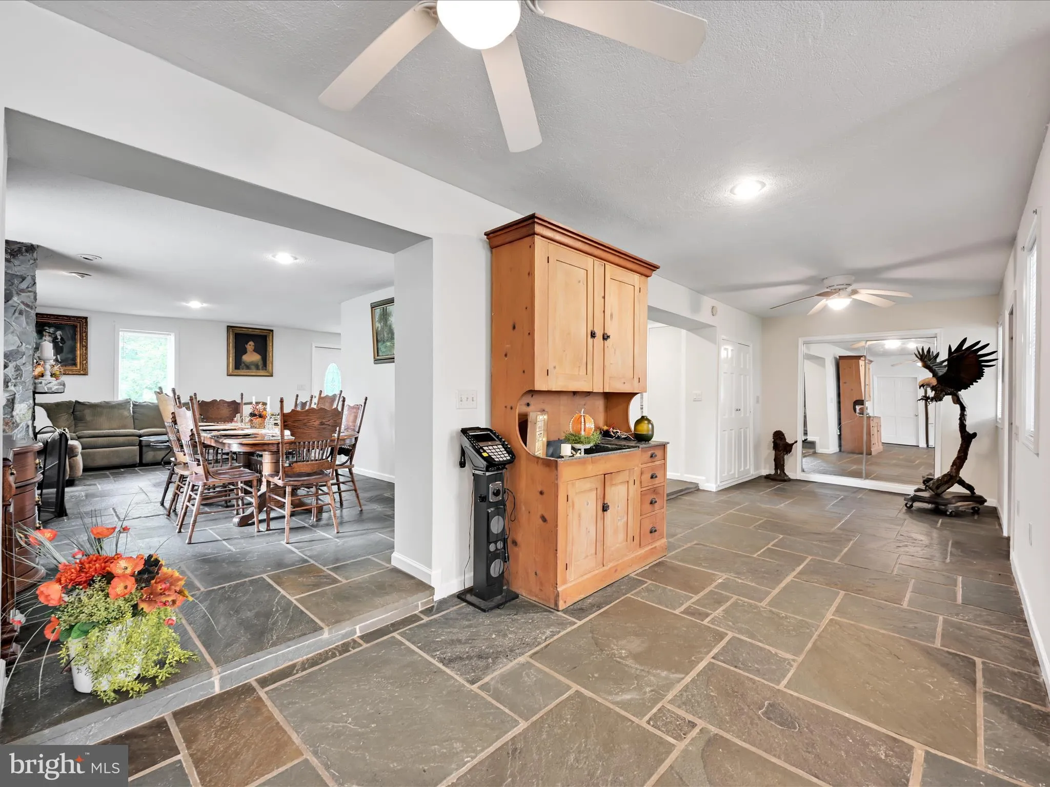 Manheim, Pennsylvania 17545, United States, 6 Bedrooms Bedrooms, ,3 BathroomsBathrooms,Residential,Coming Soon,220119