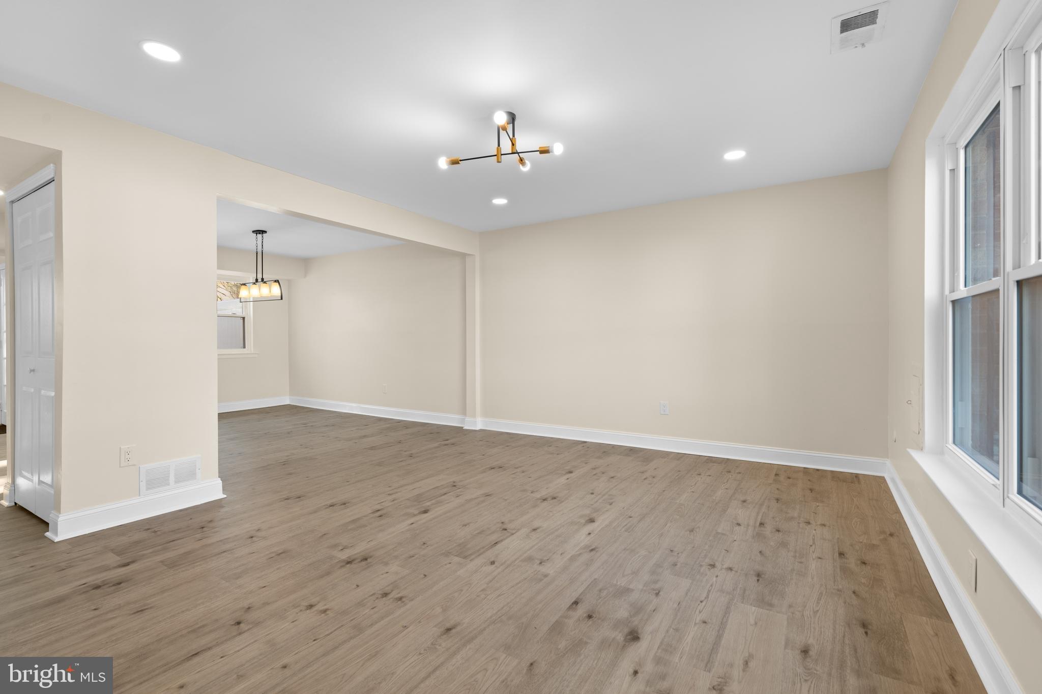 NESHAMINY VALLEY - Residential