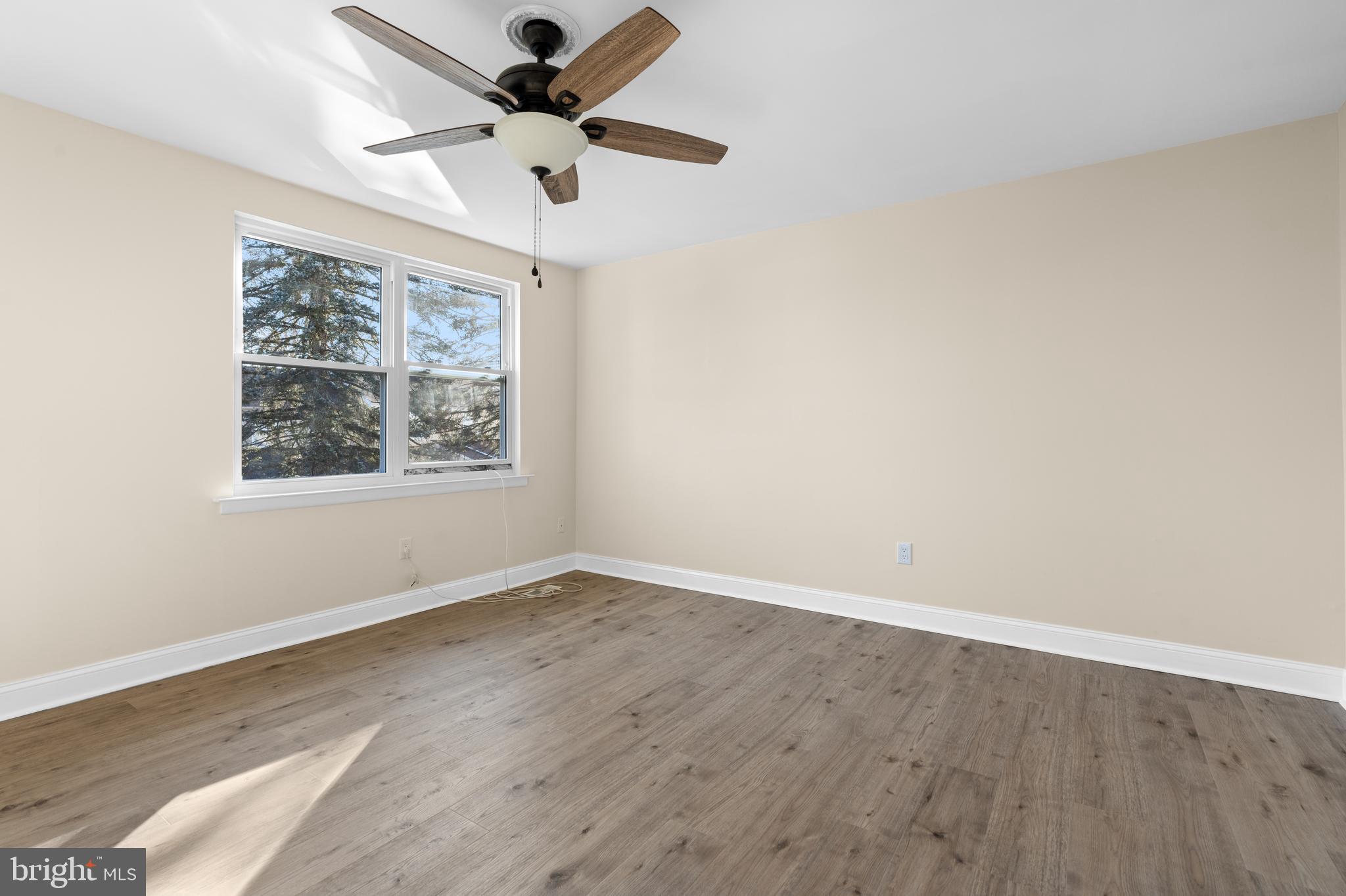 NESHAMINY VALLEY - Residential