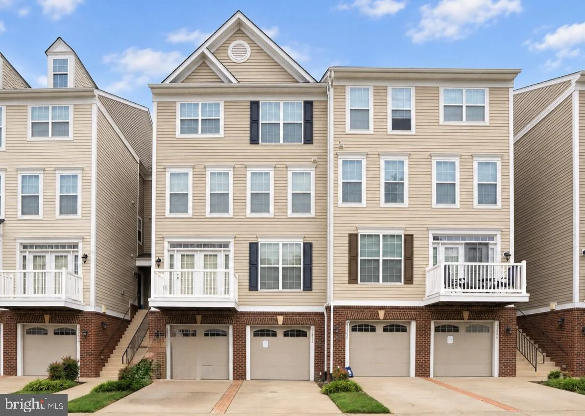 21736 Indian Summer Terrace