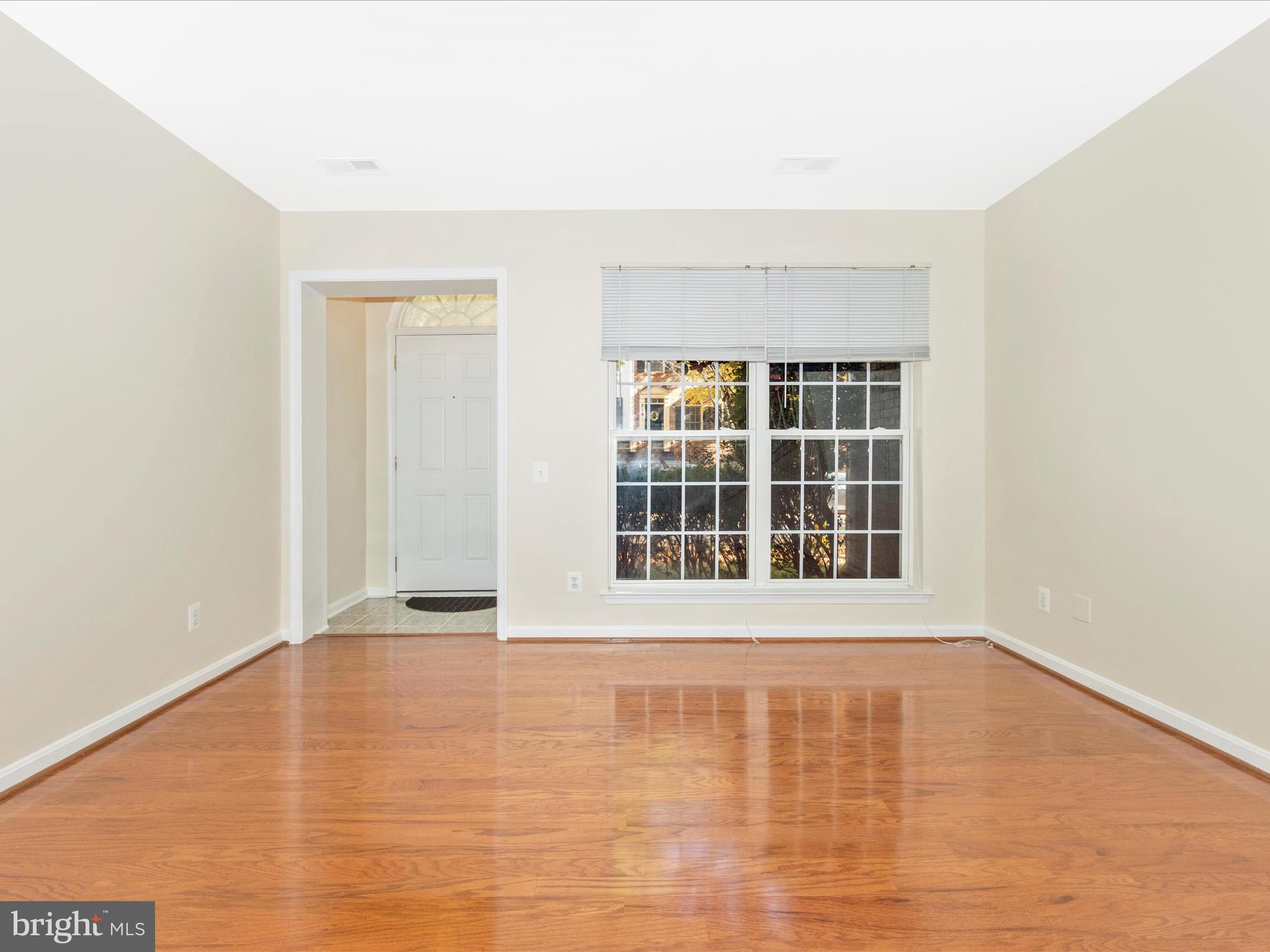 FALLSGROVE - Residential