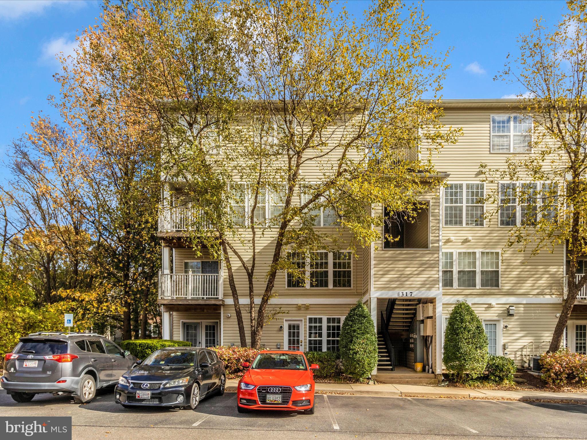 FALLSGROVE - Residential