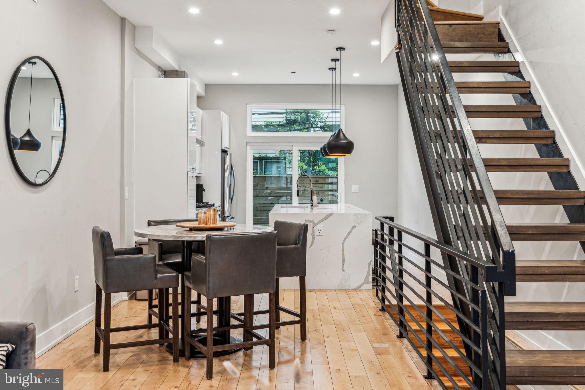 GRAYS FERRY - Residential